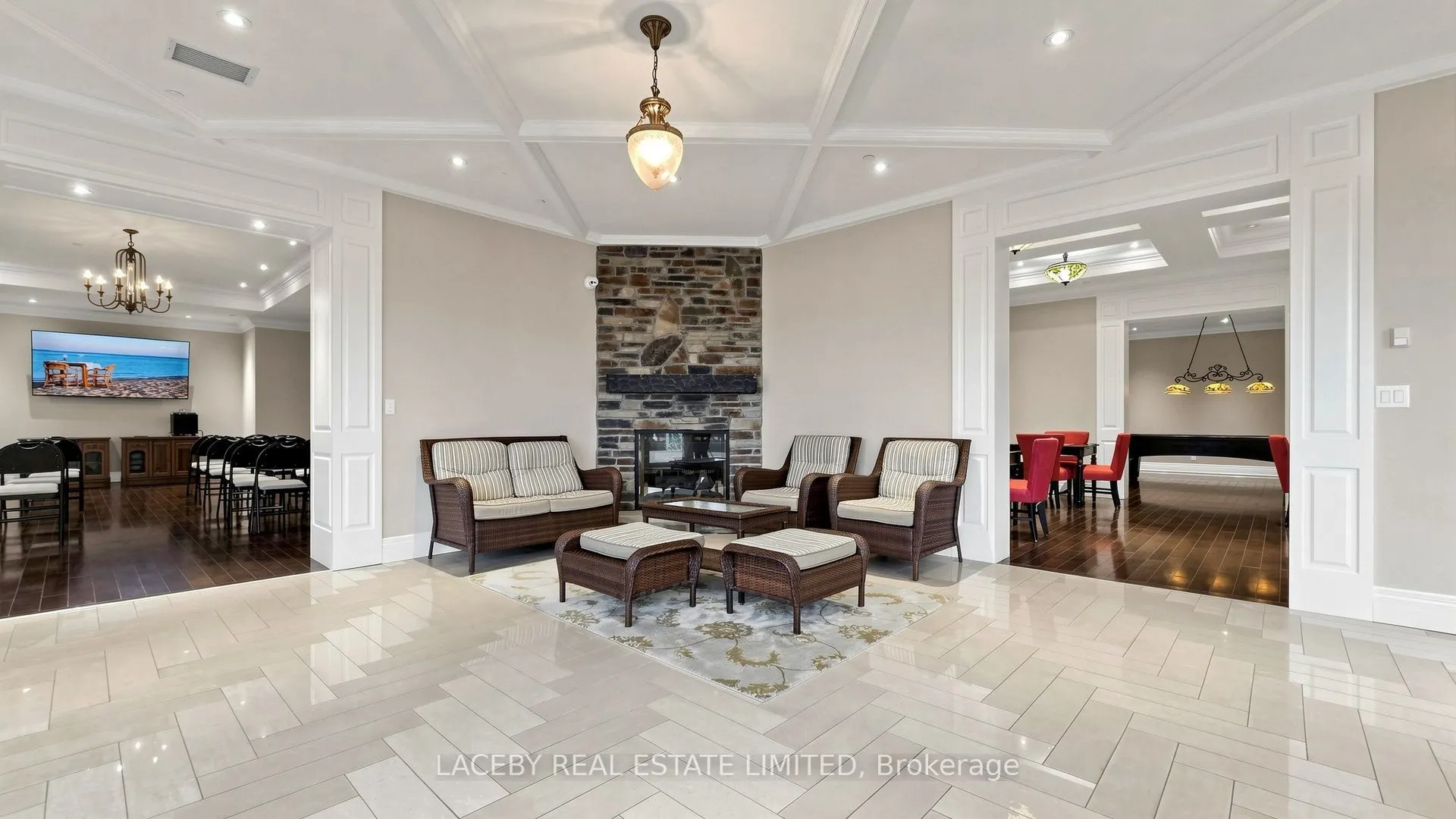 80 Burns Boulevard #319