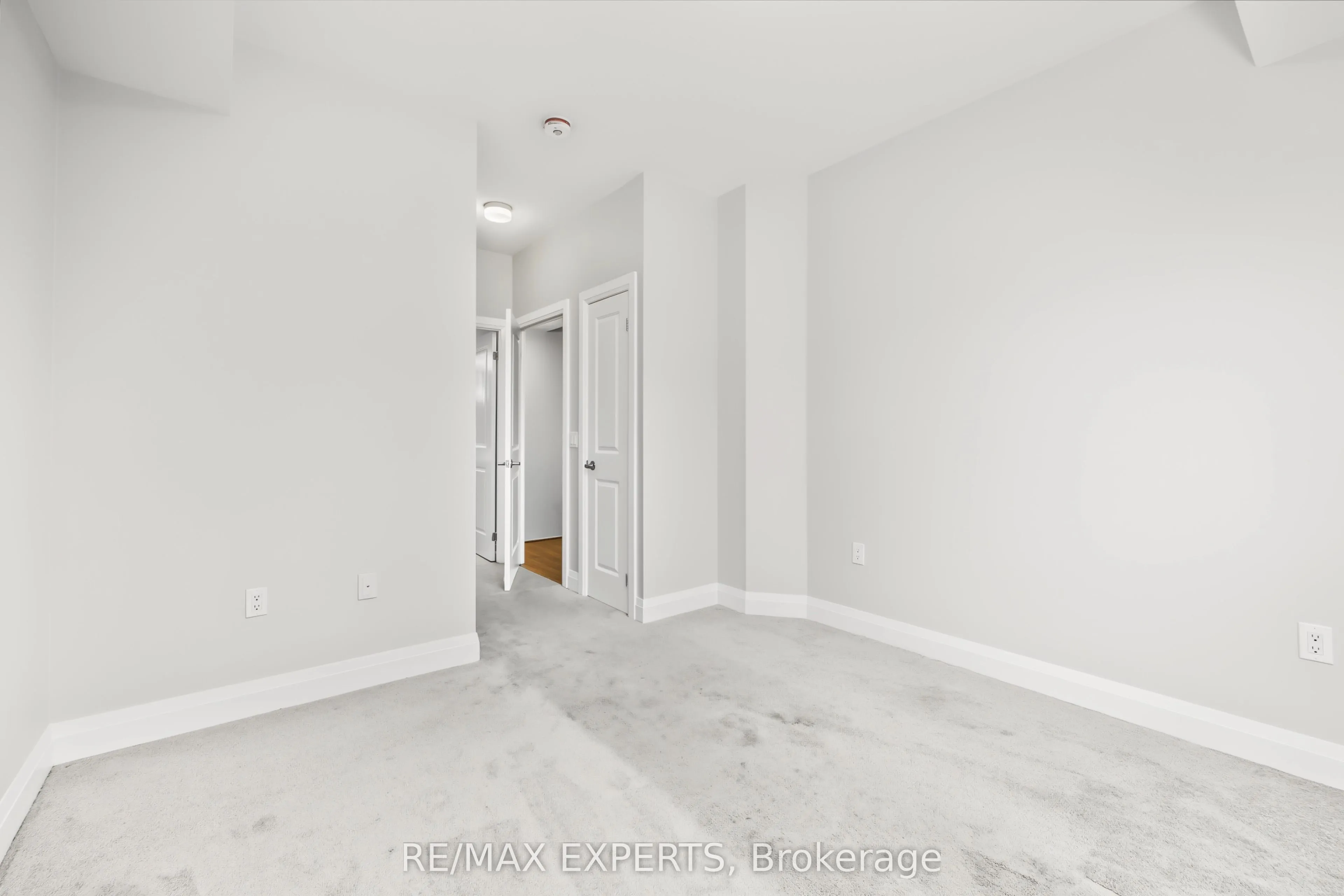 5309 Highway 7 Road #A803