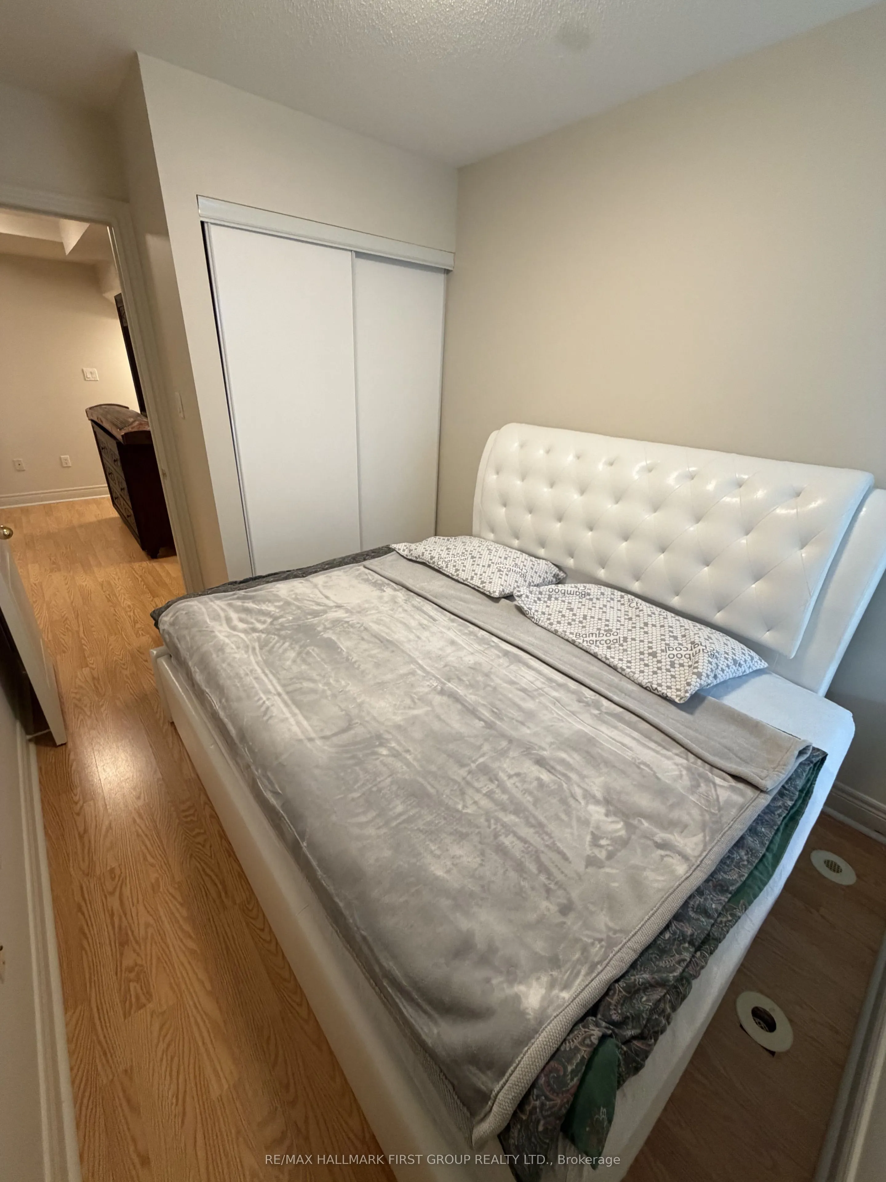 306 John Street #280