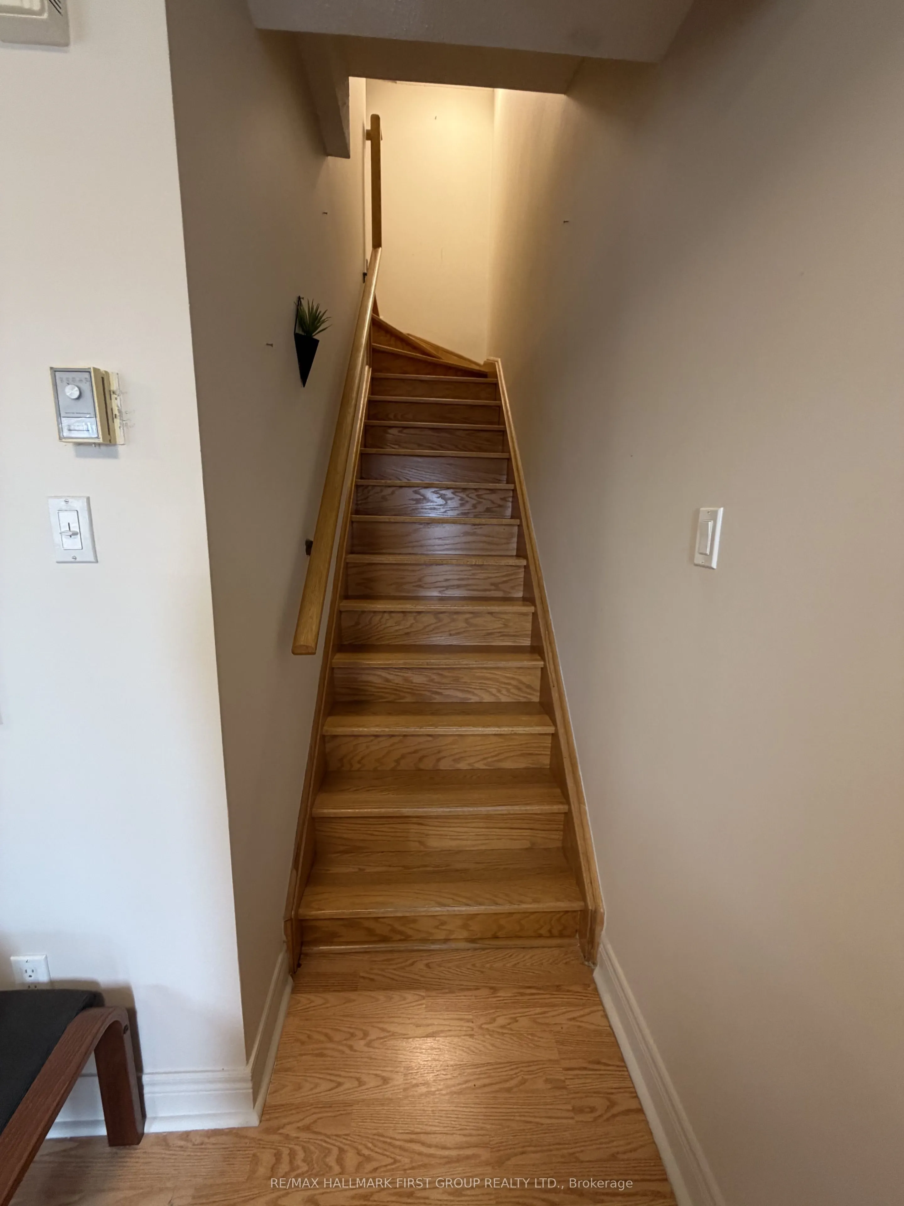 306 John Street #280