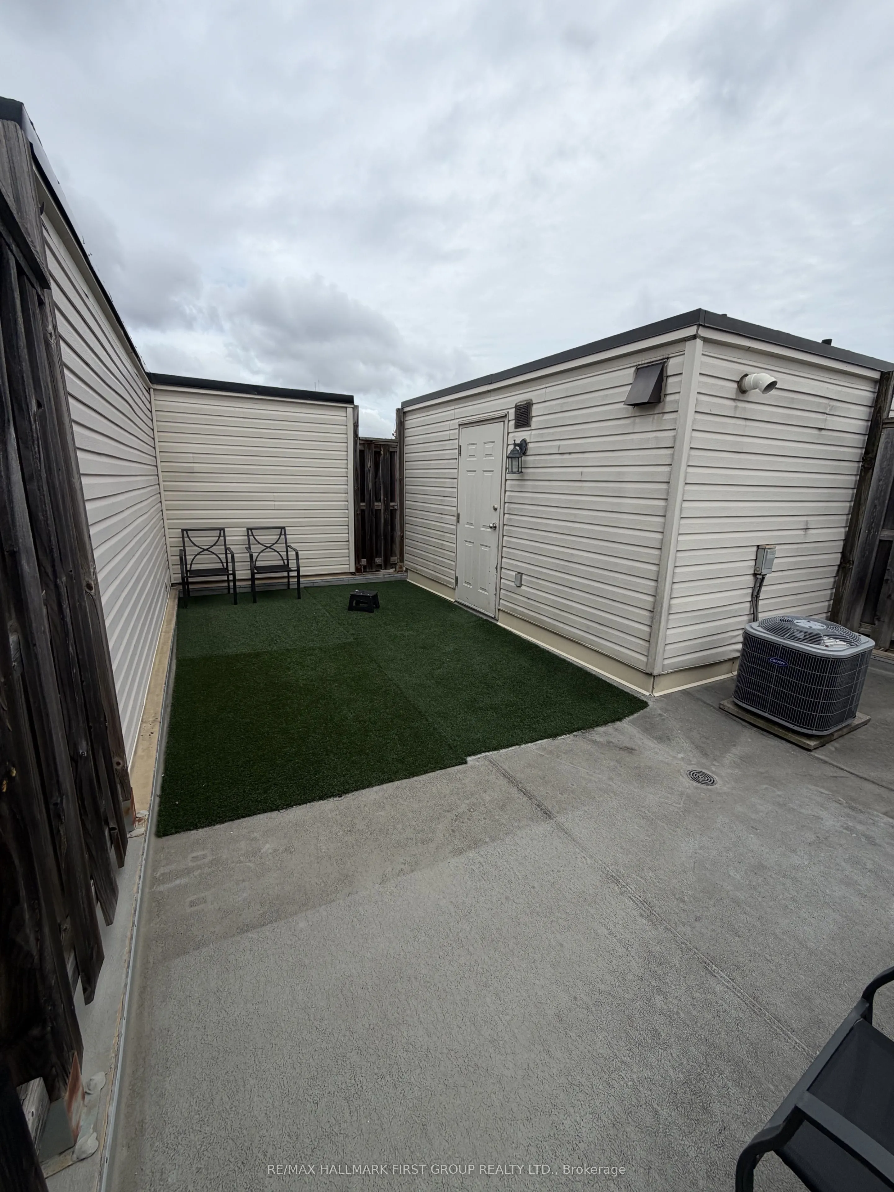 306 John Street #280
