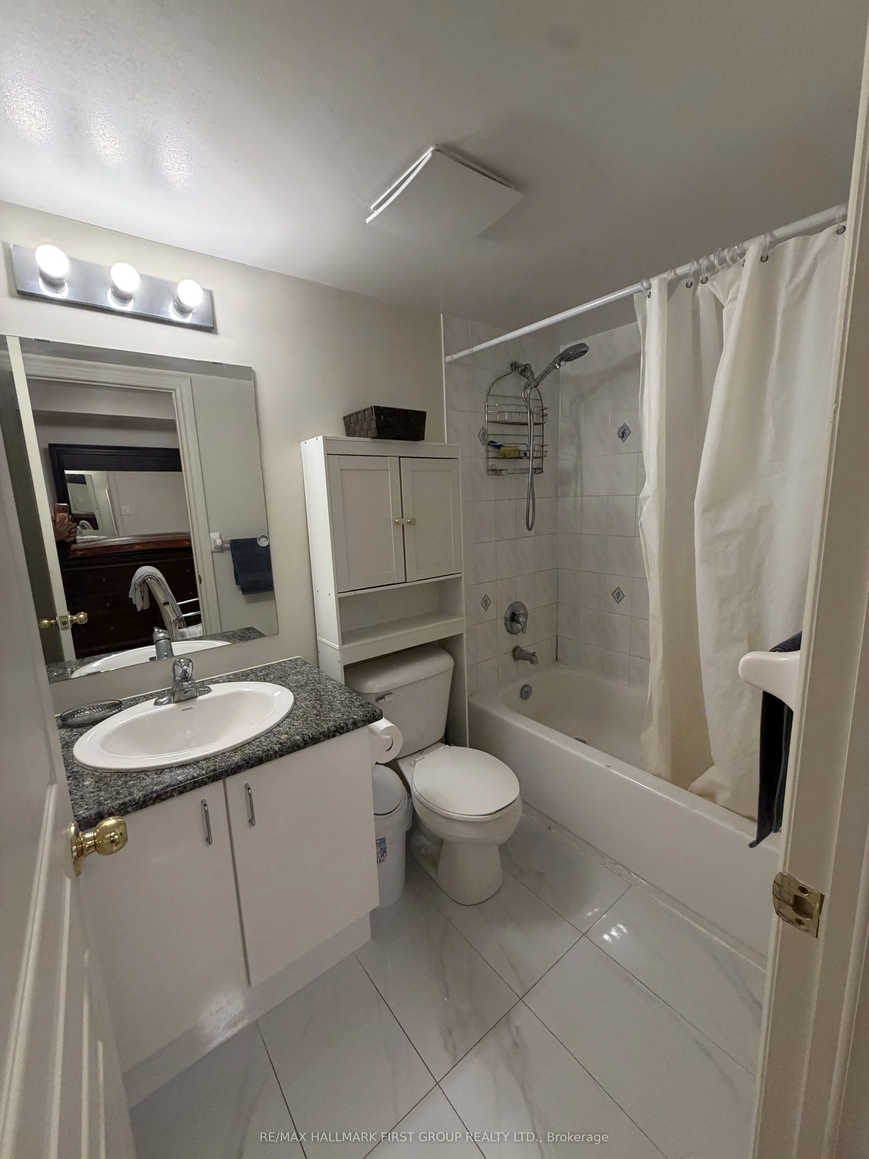 306 John Street #280