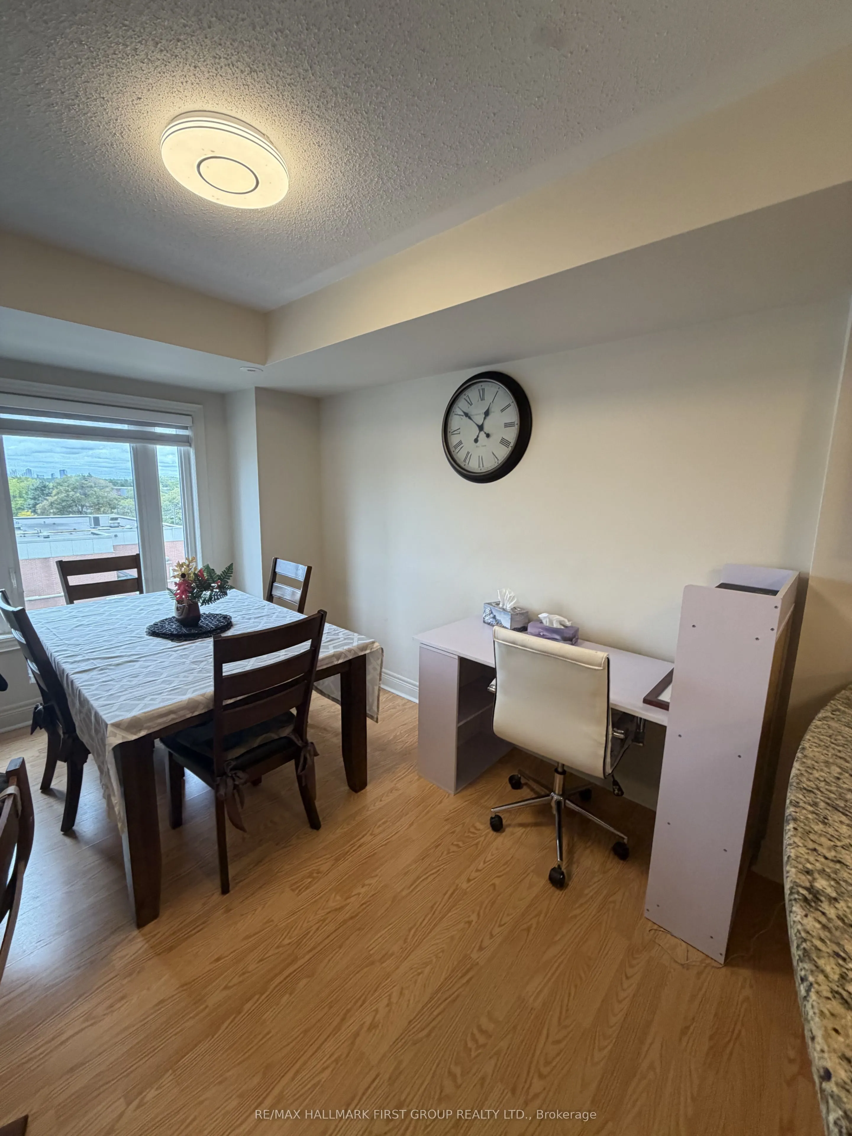 306 John Street #280