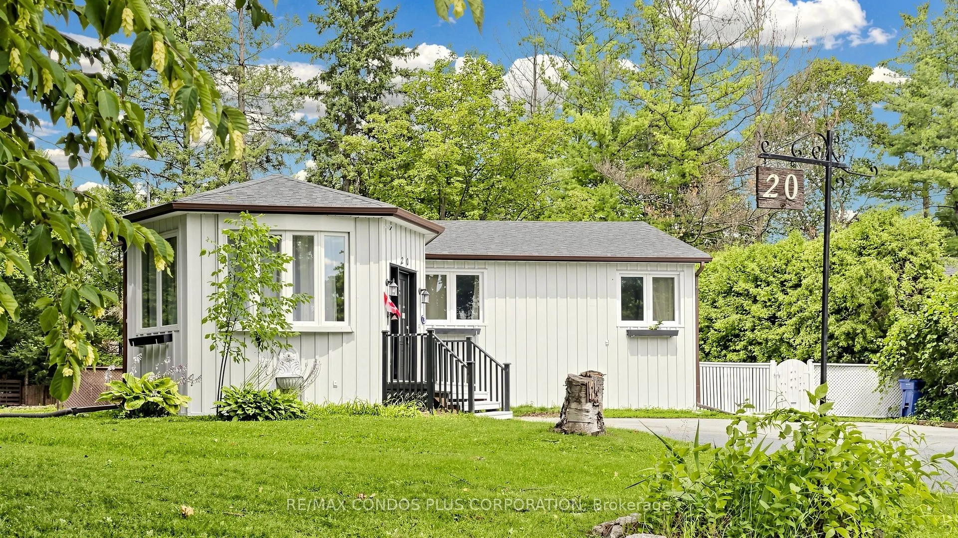 20 Southwood Crescent