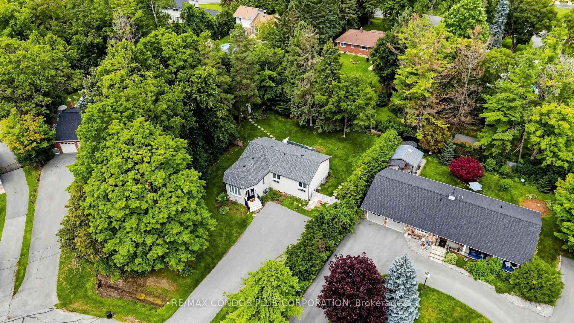 20 Southwood Crescent