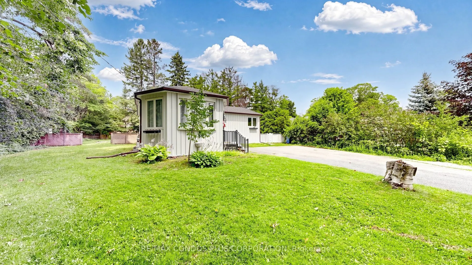 20 Southwood Crescent