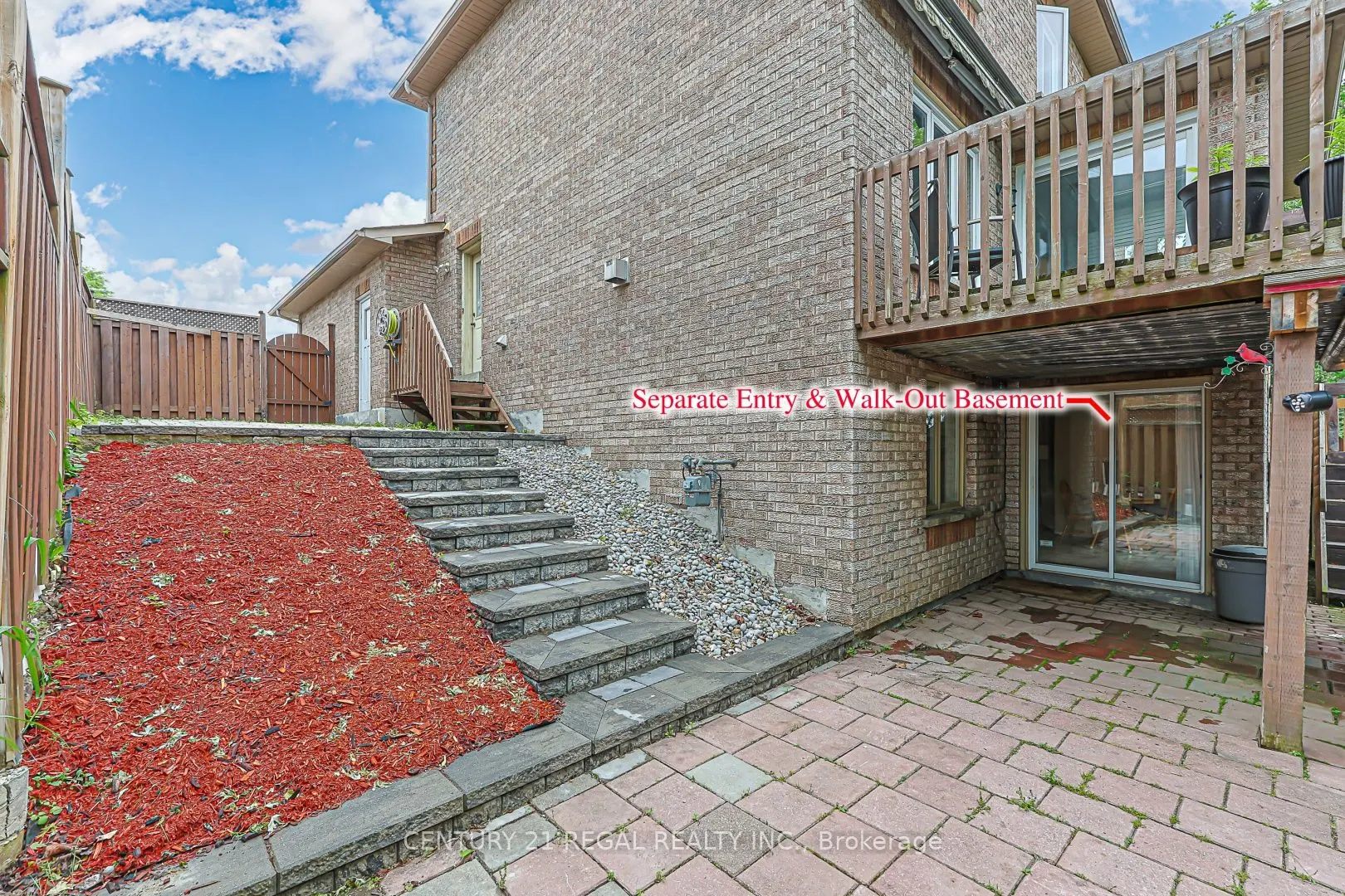 599 Sandford Street