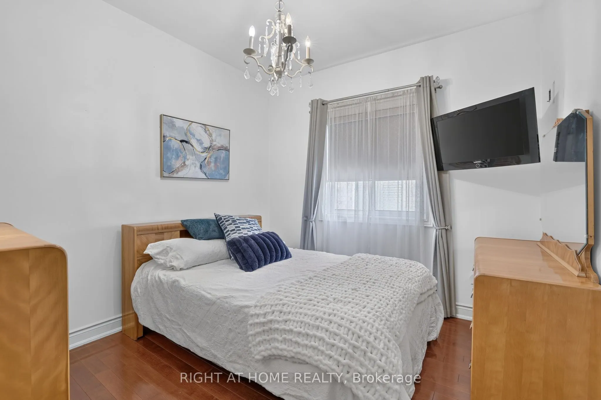 66 Sanremo Court