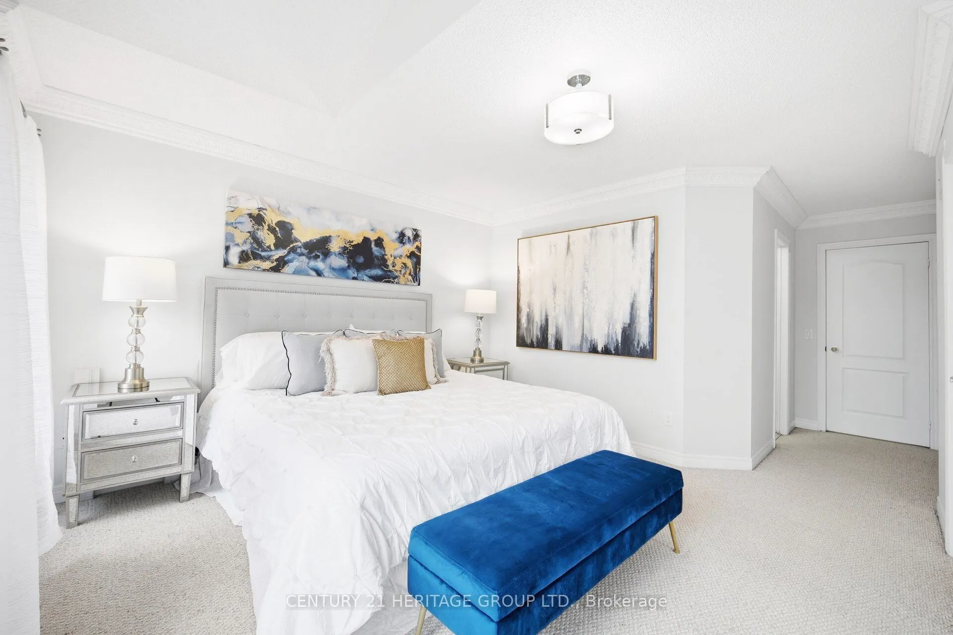 46 Snowy Meadow Avenue