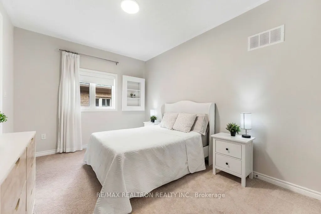 34 Vivian Creek Road