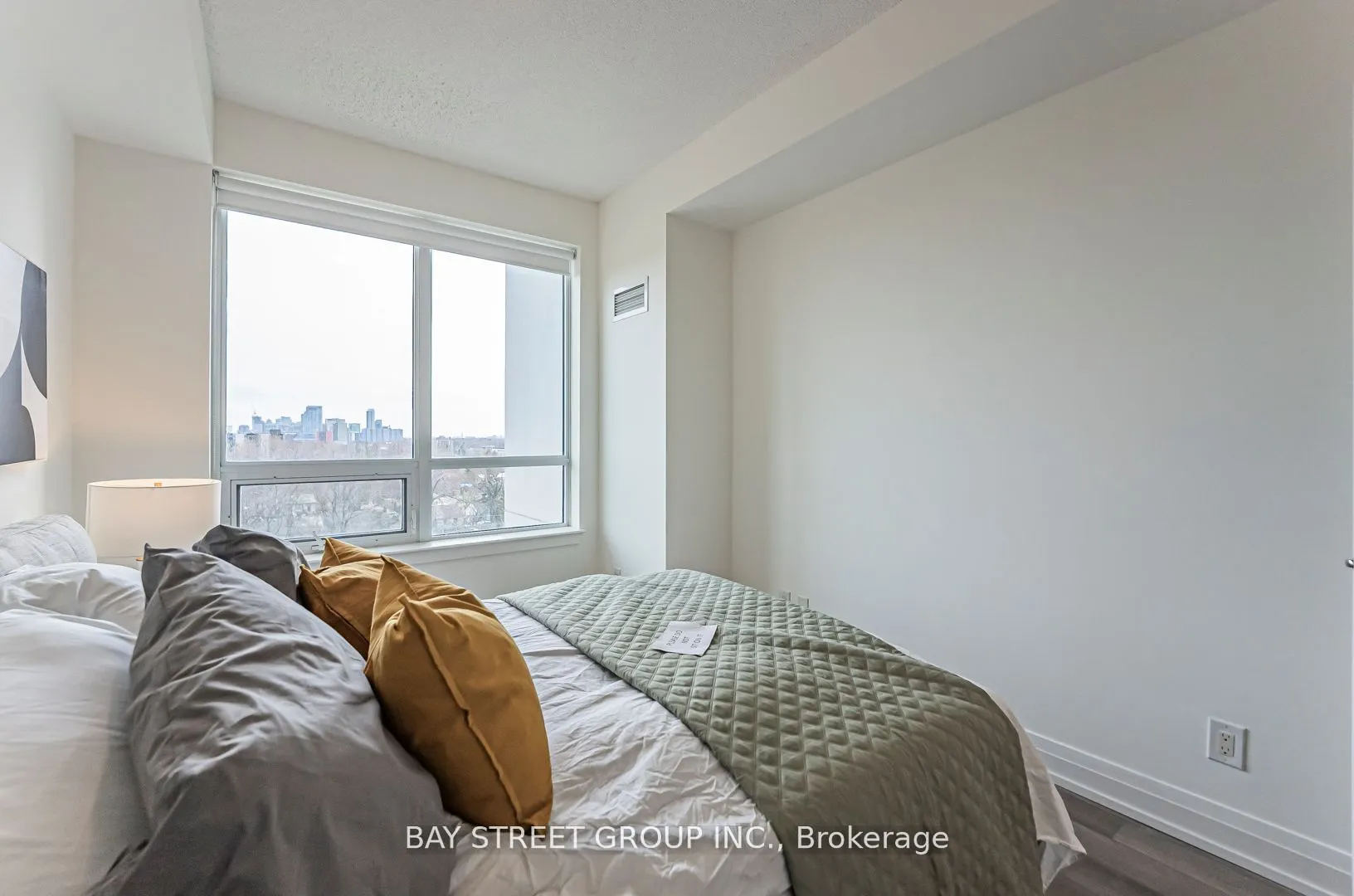 7167 Yonge Street #718