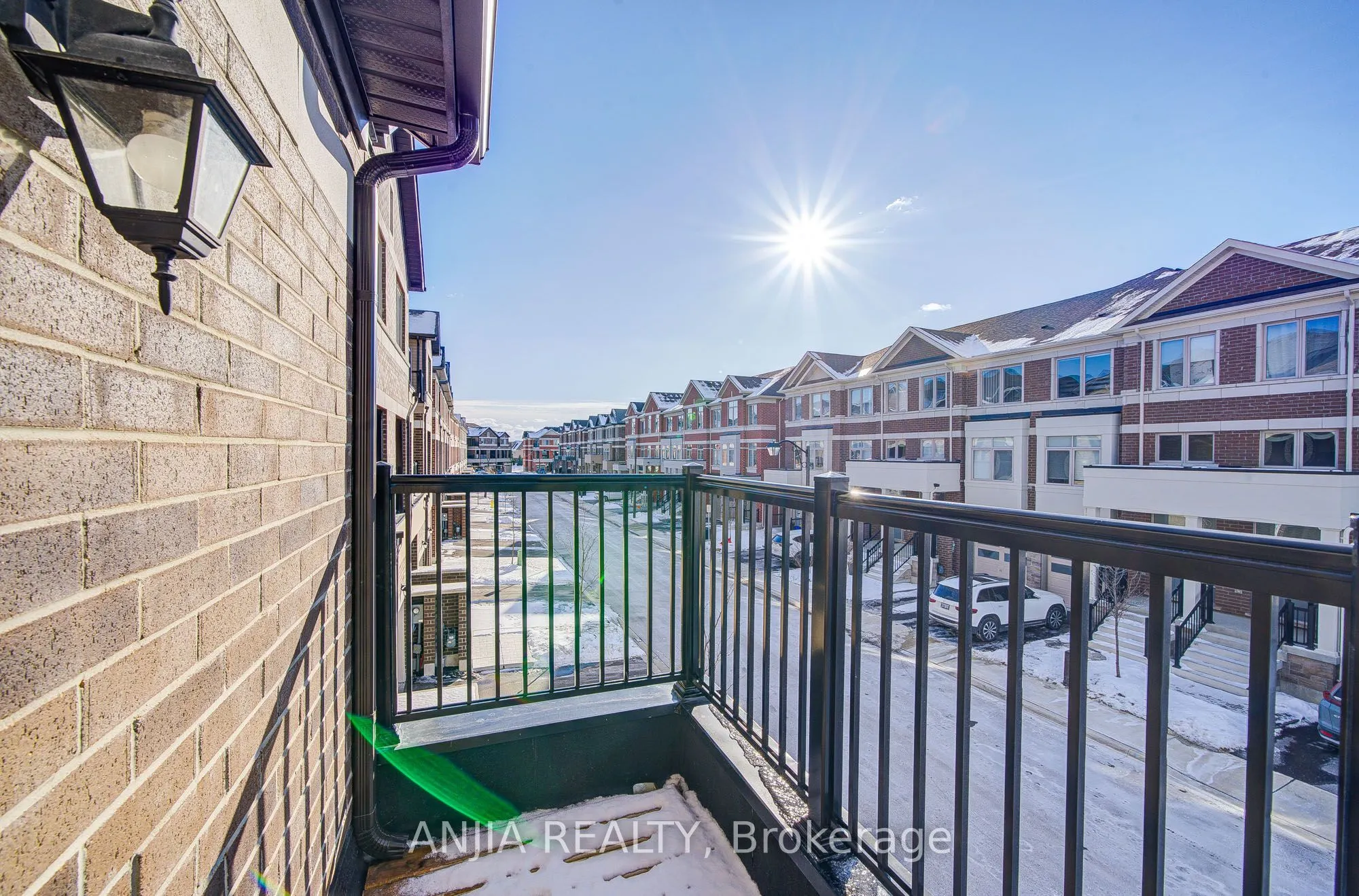 111 Carneros Way
