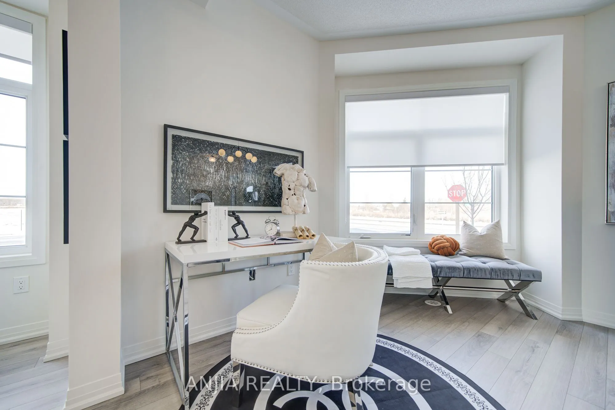111 Carneros Way