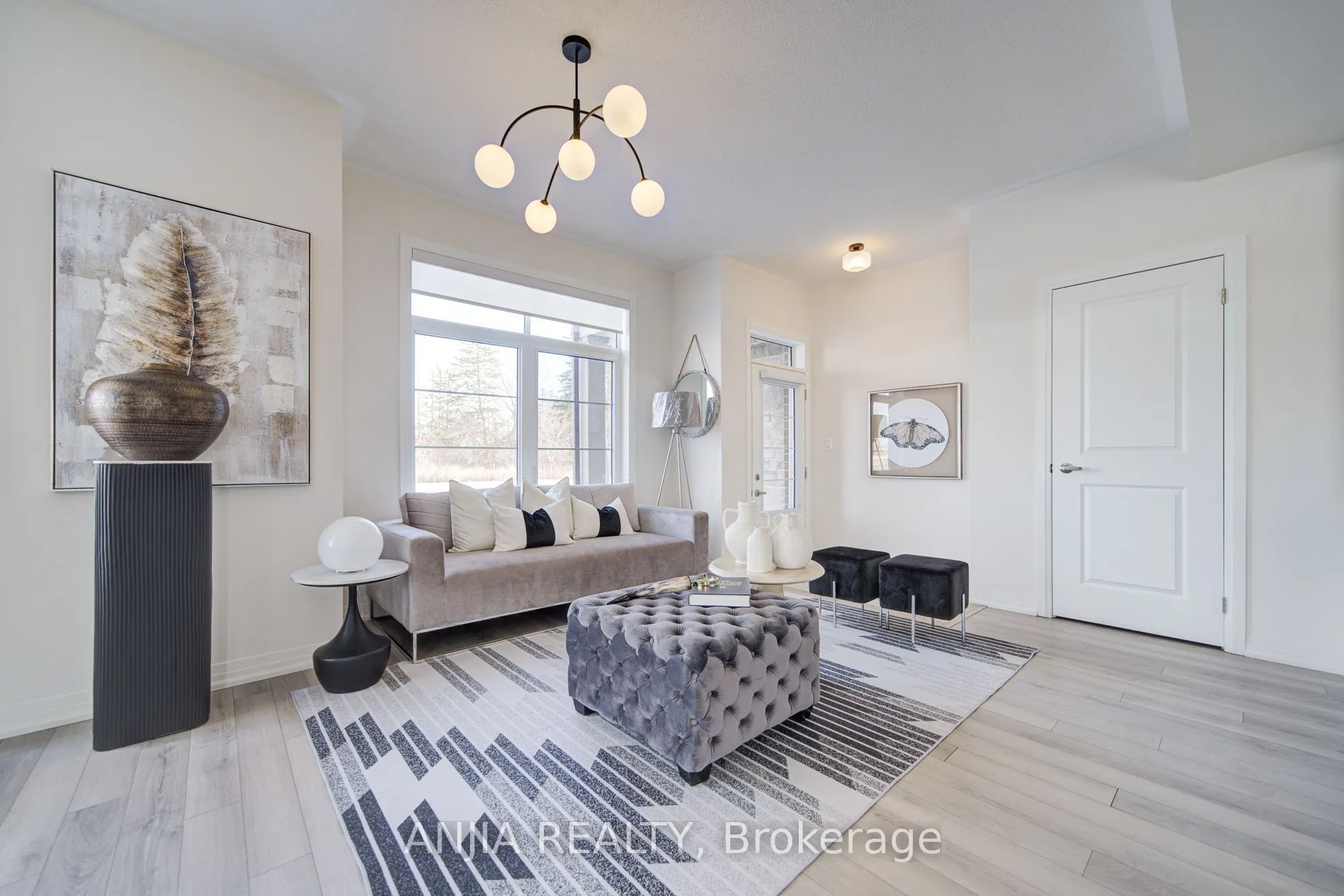 111 Carneros Way