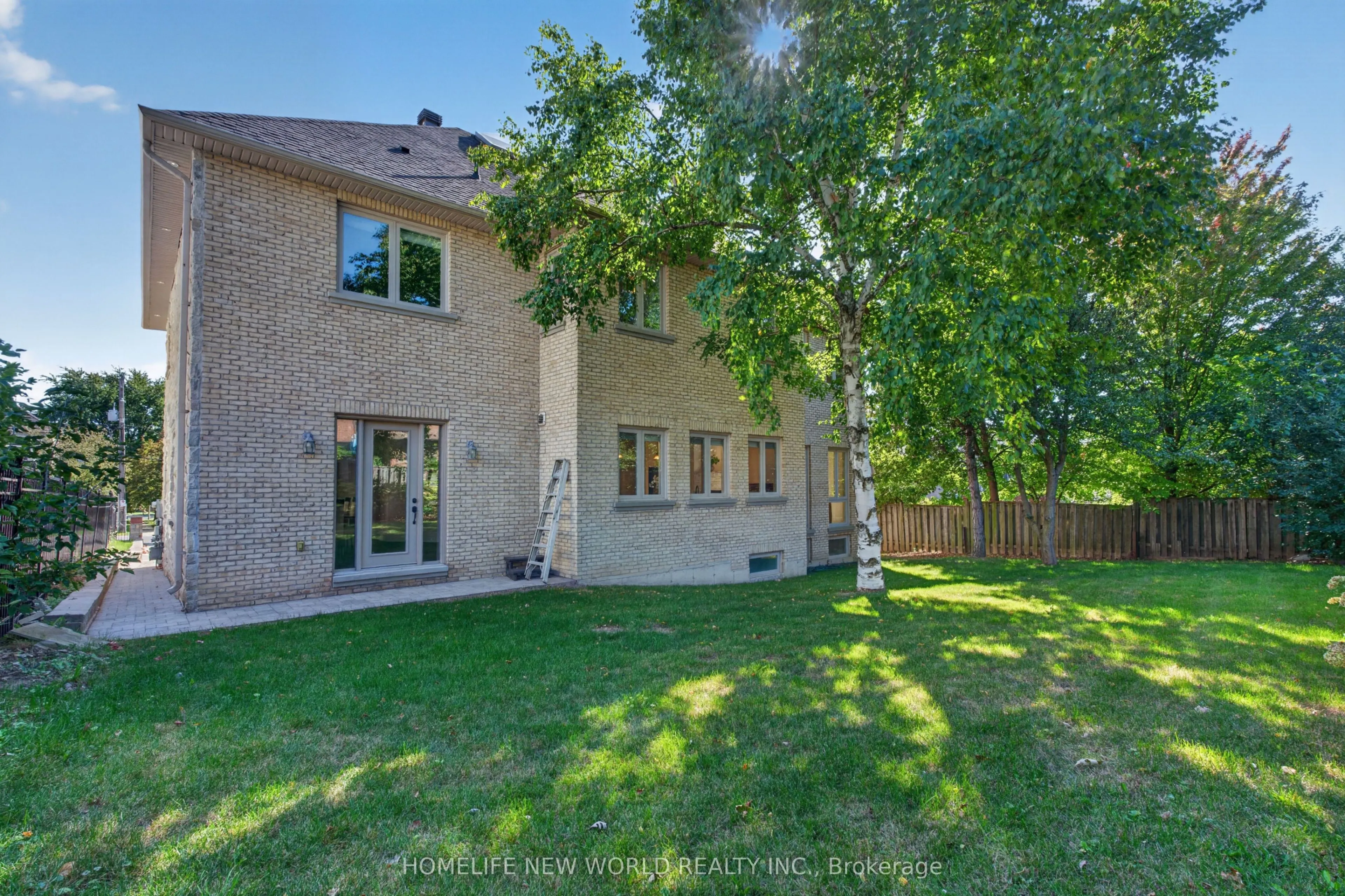 128 Garden Avenue
