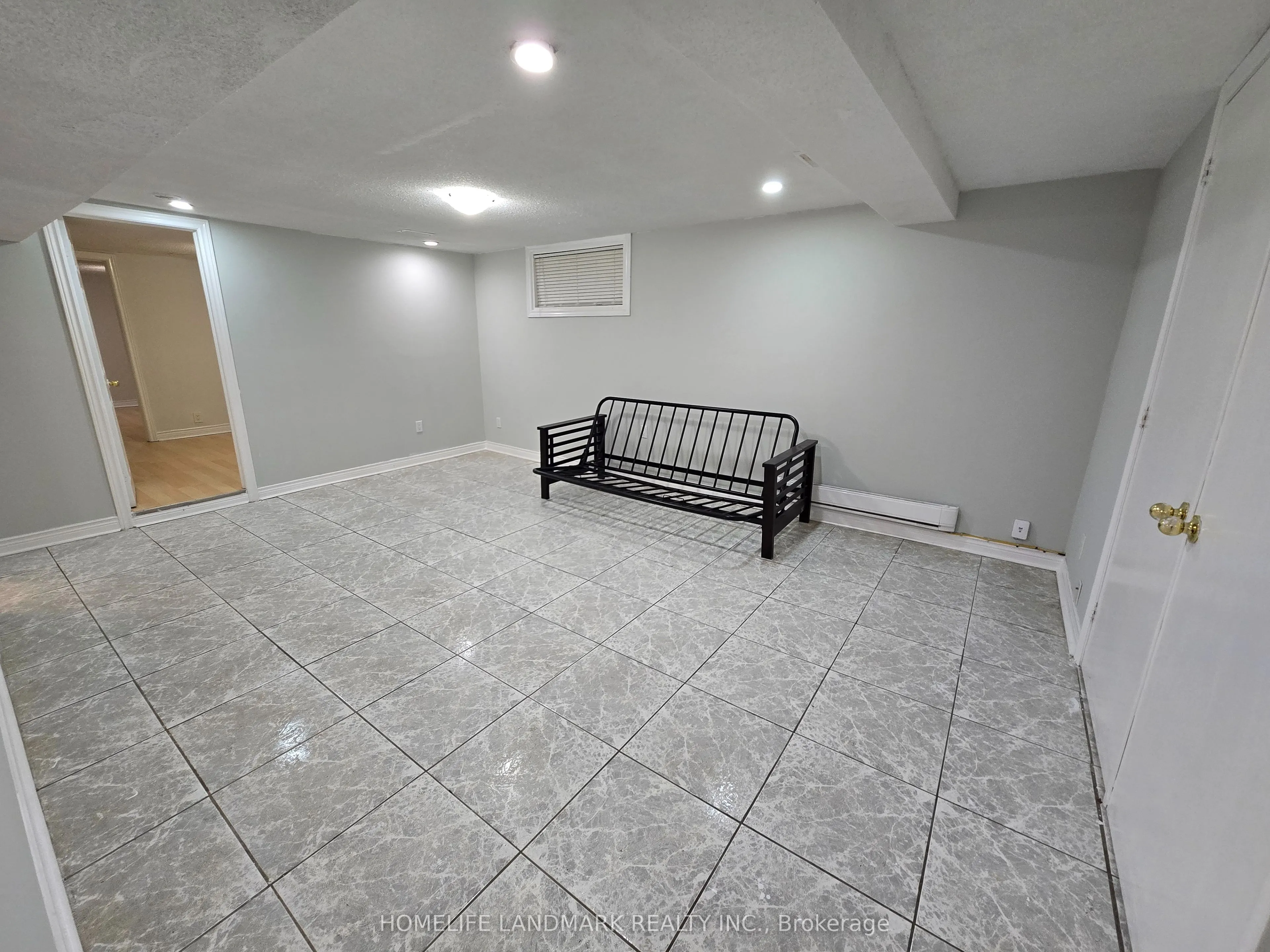 190 Barrie Street #Bsmnt