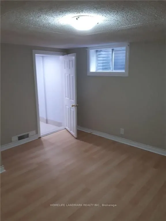190 Barrie Street #Bsmnt