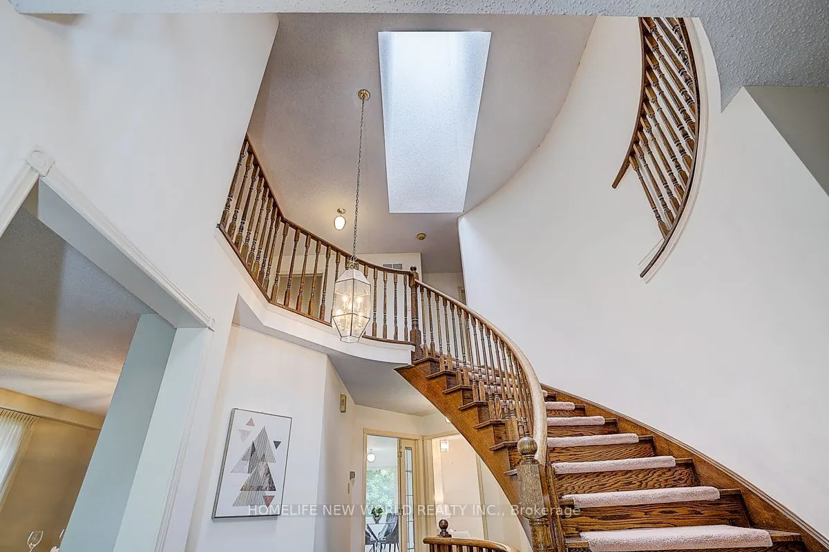 51 Leighland Drive