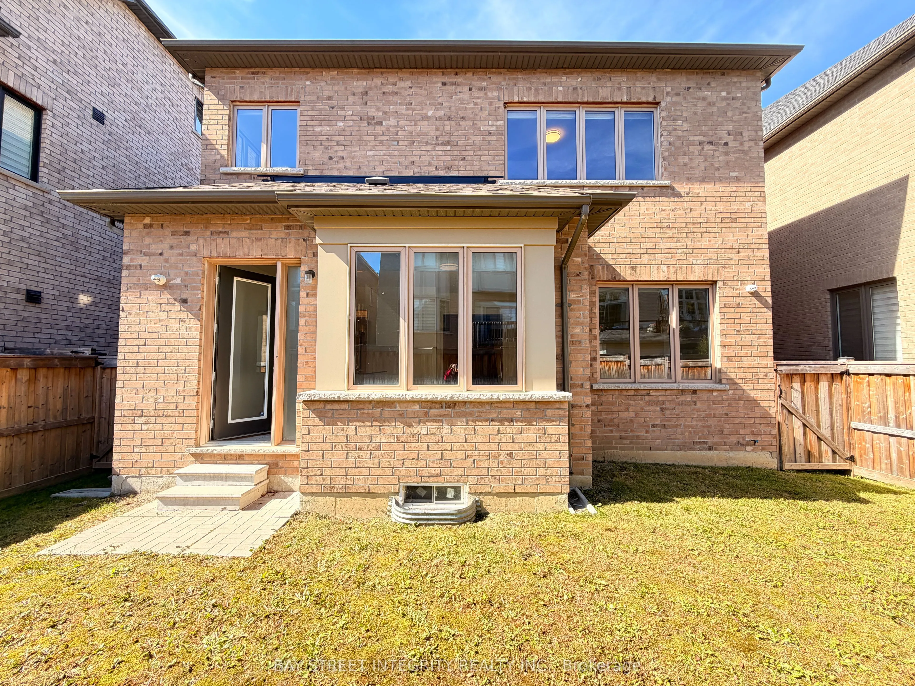61 Cannes Avenue