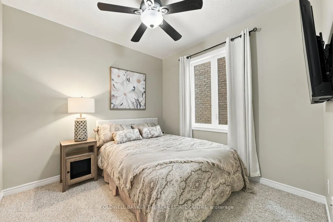 25 Manor Forest Road
