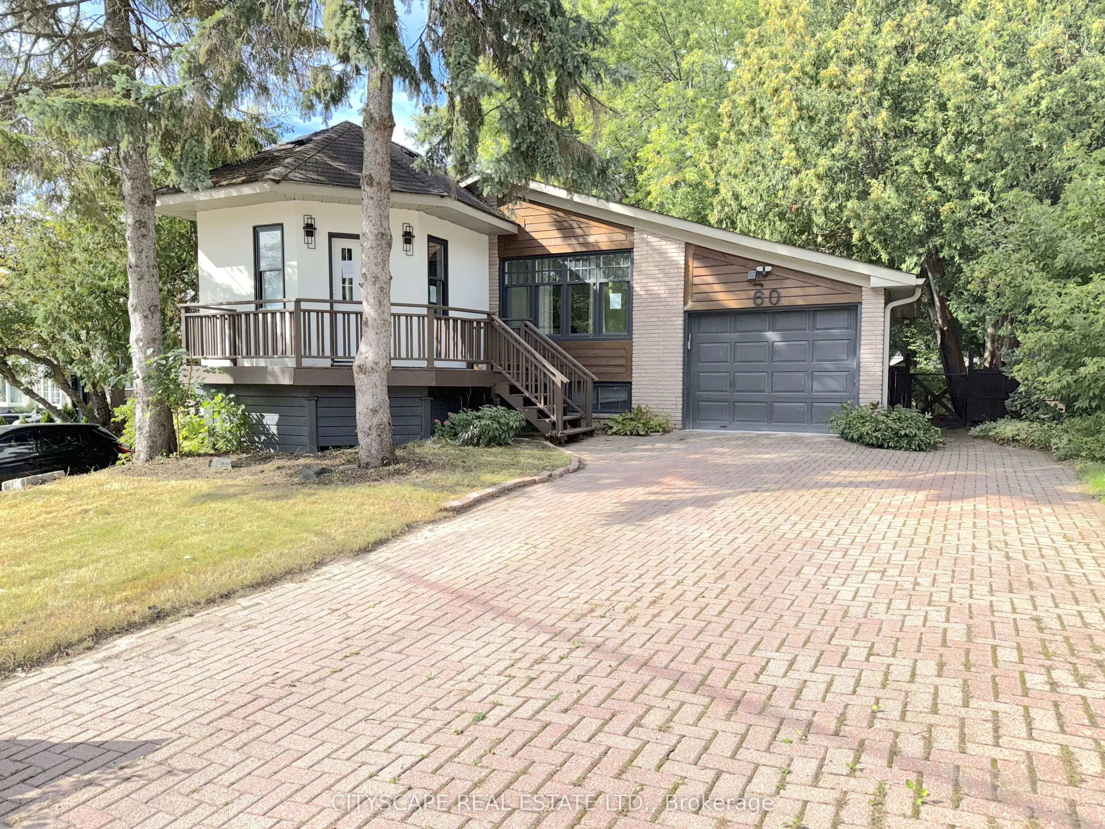60 Hillview Drive
