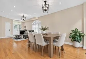 22 Copperstone Crescent