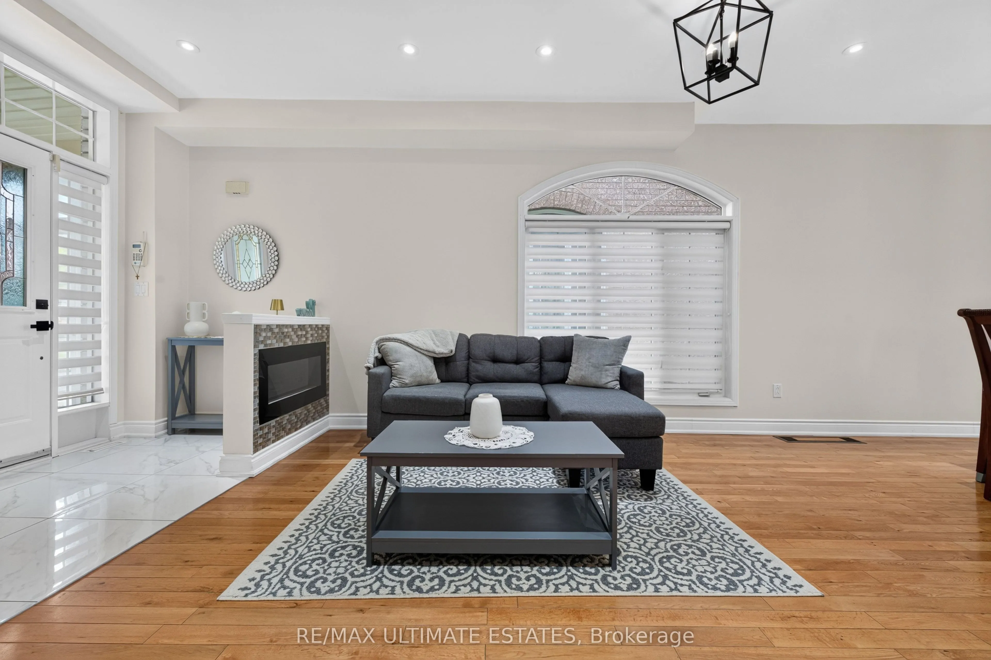 22 Copperstone Crescent