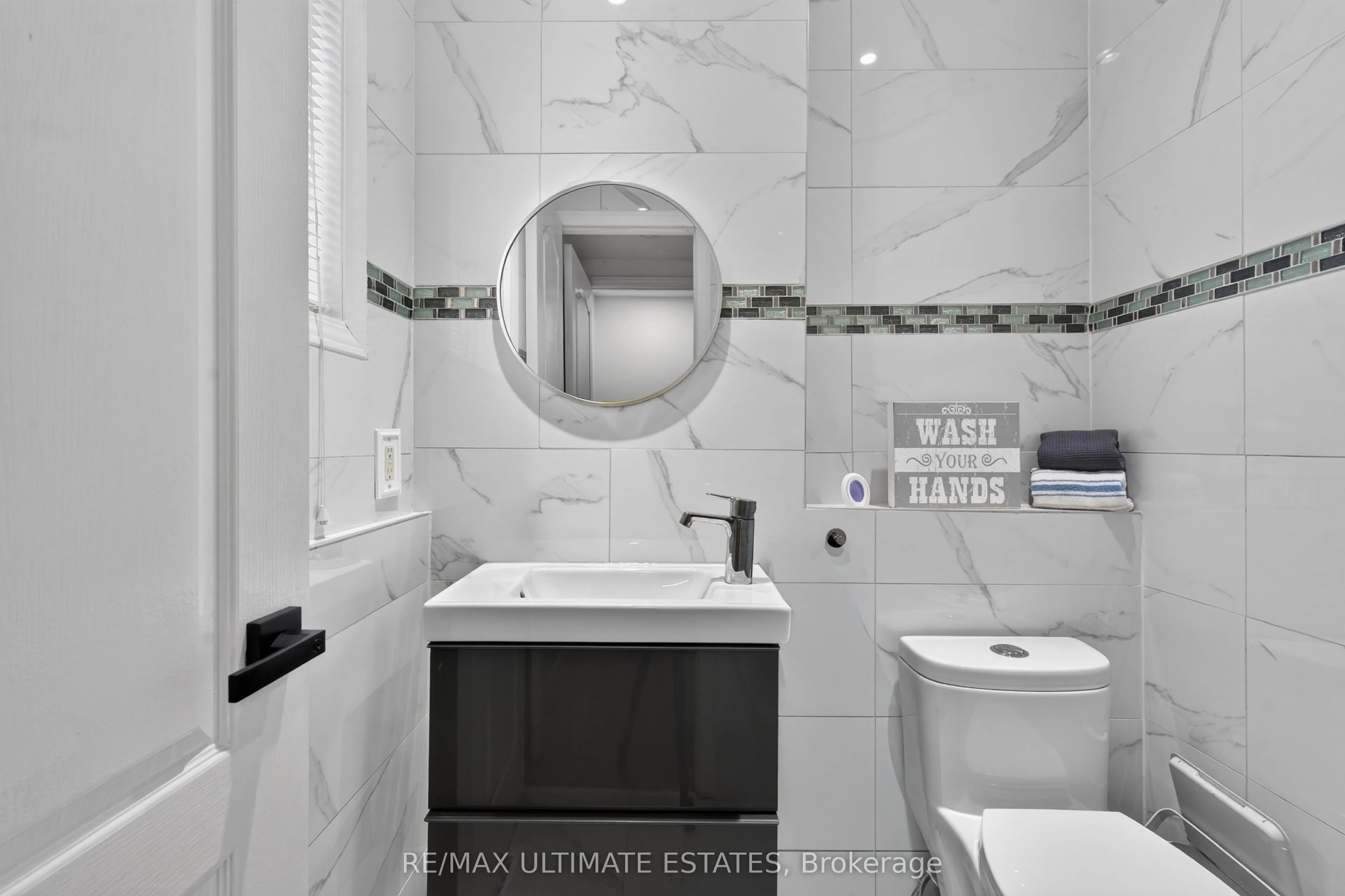 22 Copperstone Crescent