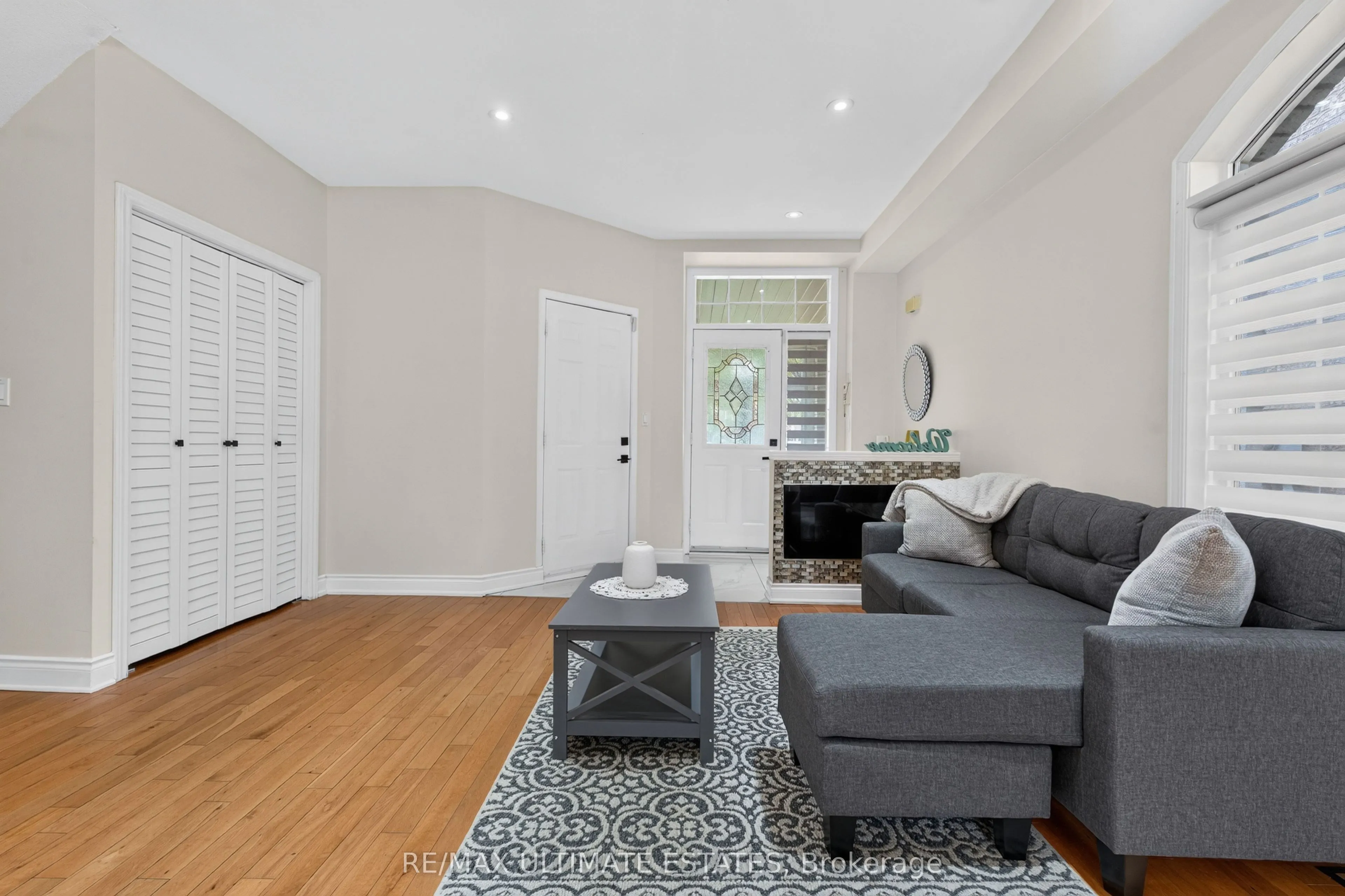 22 Copperstone Crescent