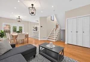 22 Copperstone Crescent