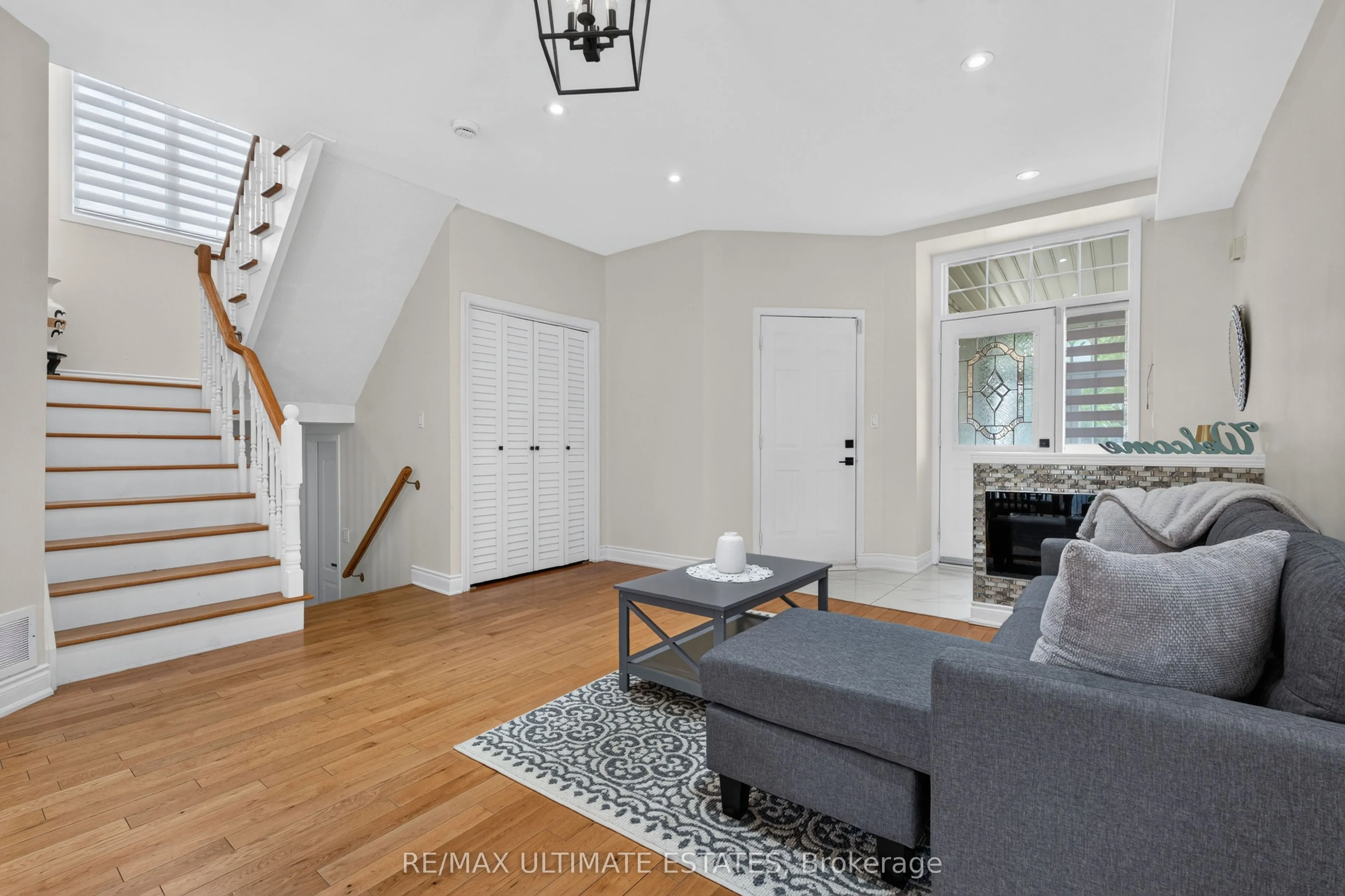 22 Copperstone Crescent