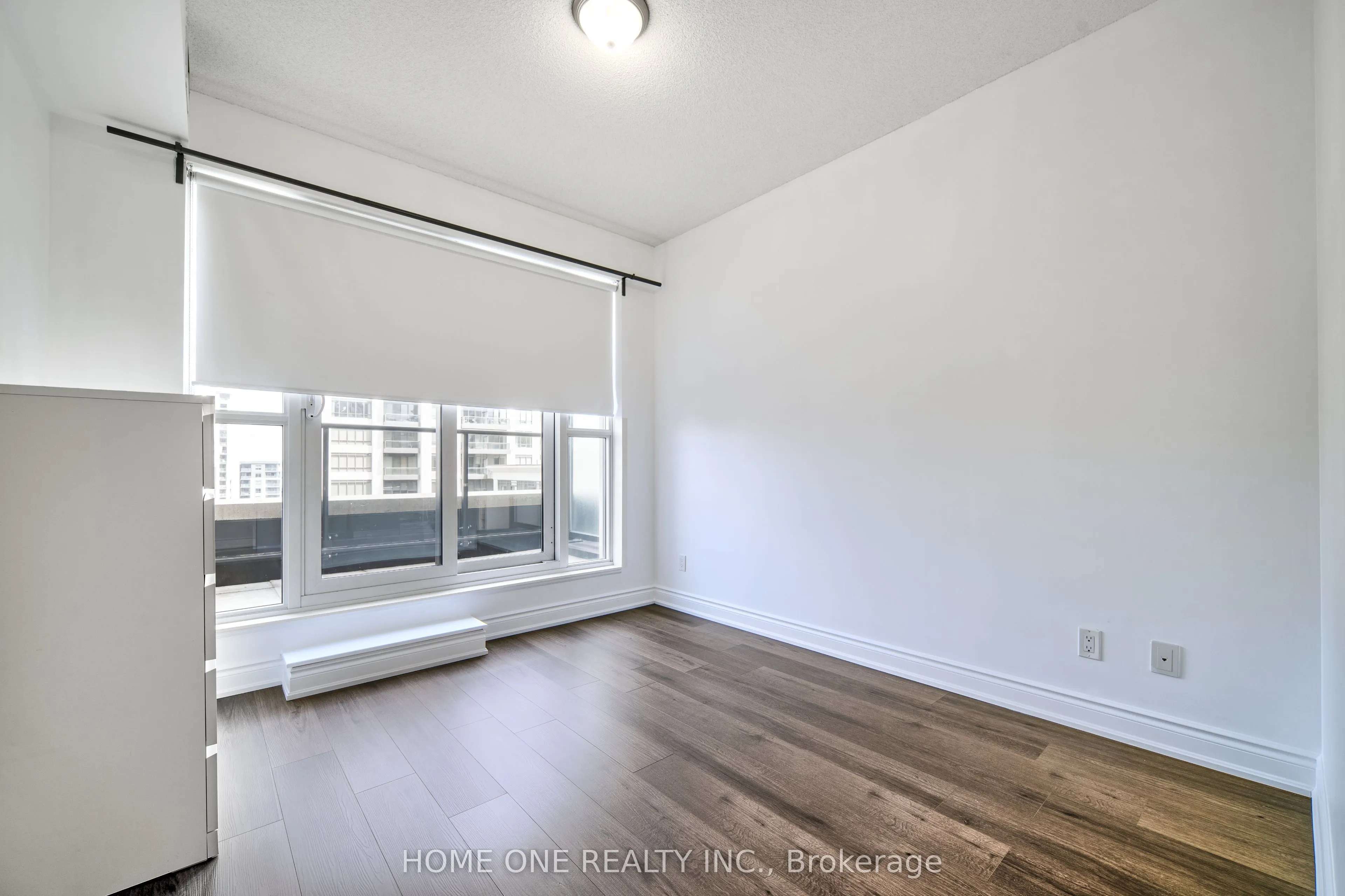 99 South Town Centre Boulevard #1018