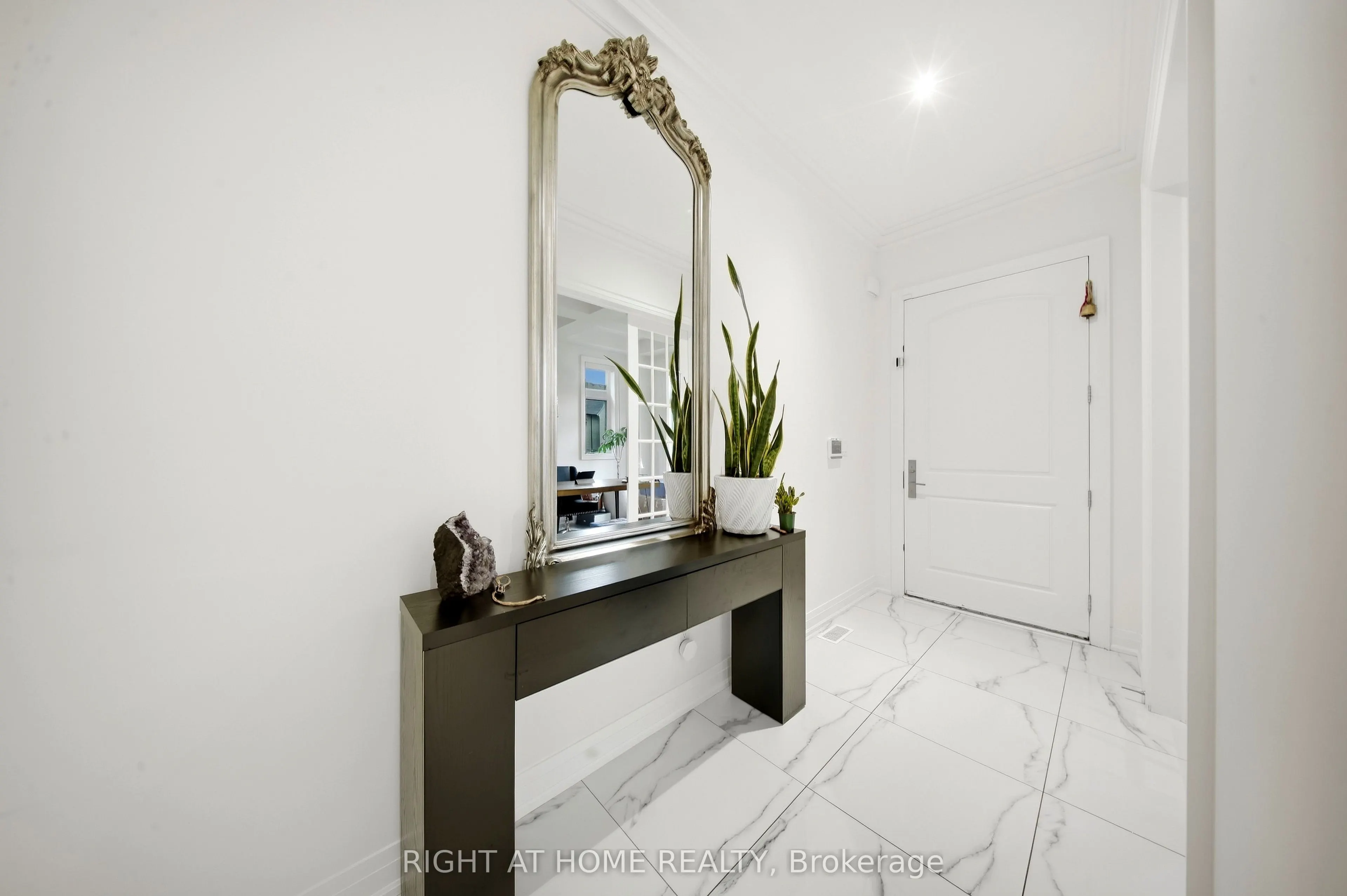 18 Casavant Court