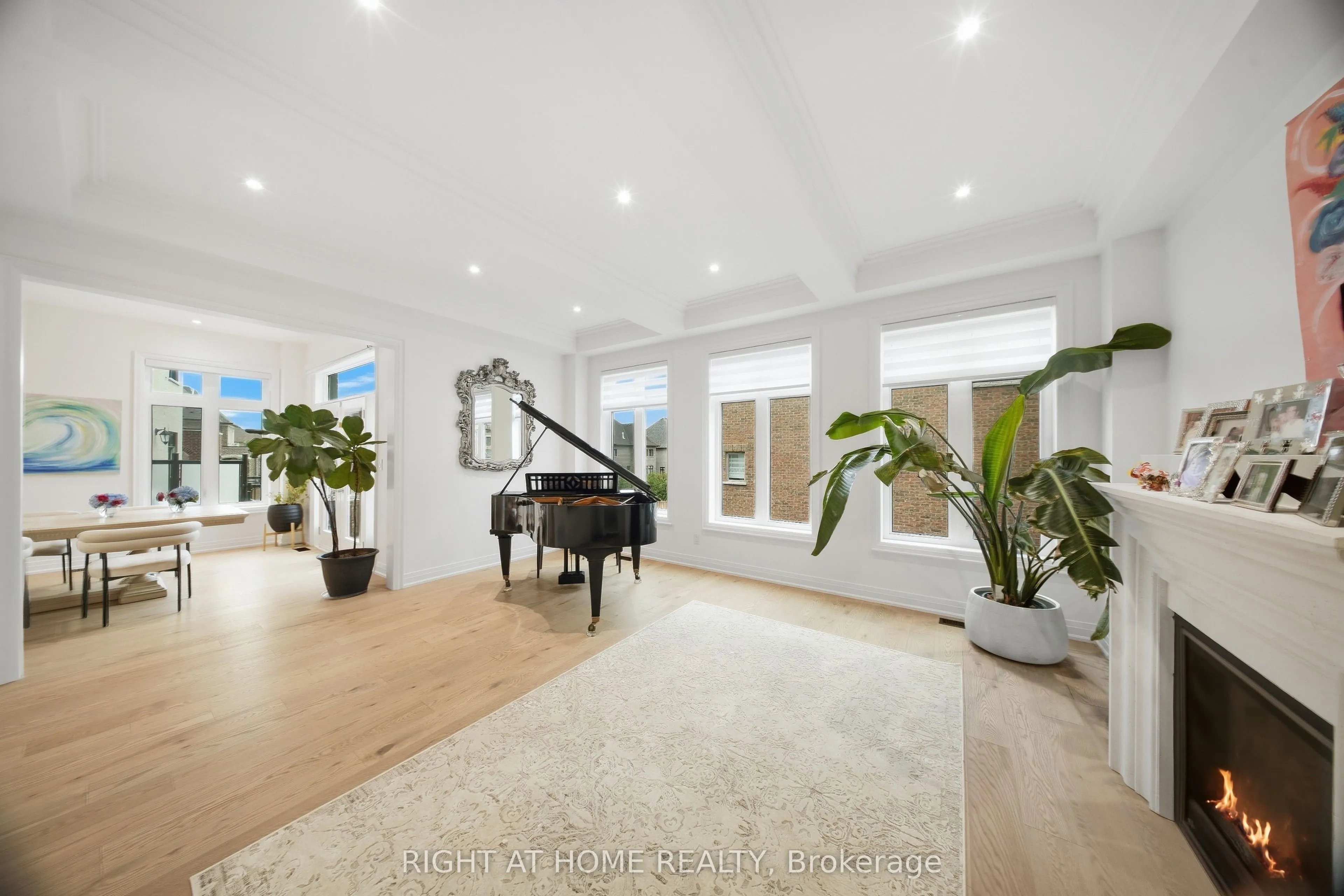18 Casavant Court