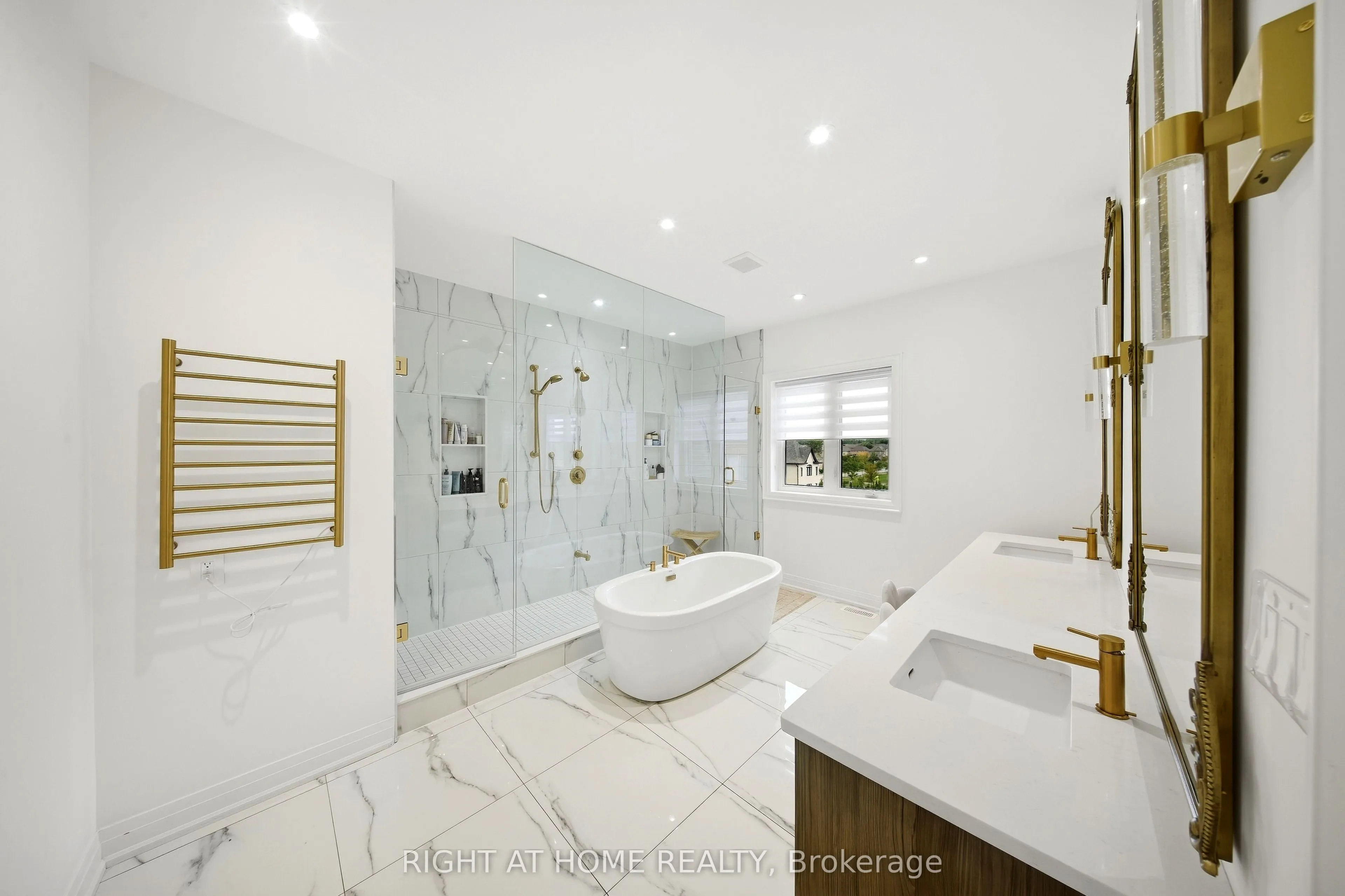 18 Casavant Court