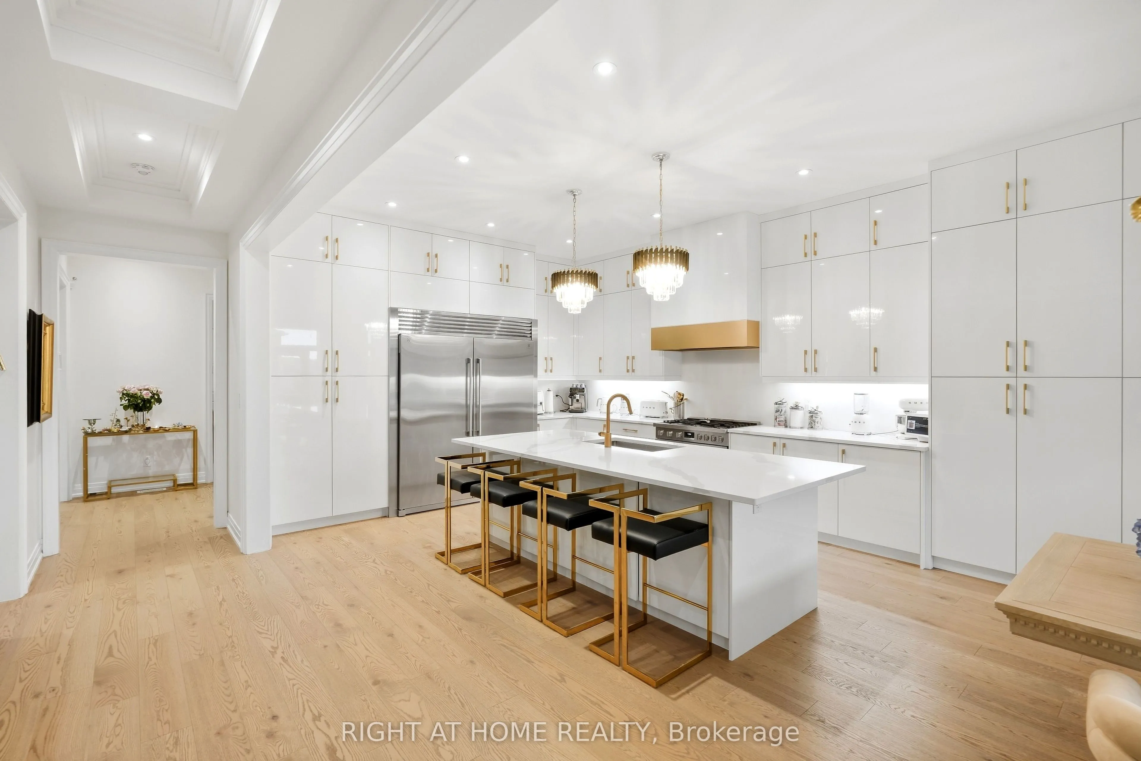 18 Casavant Court