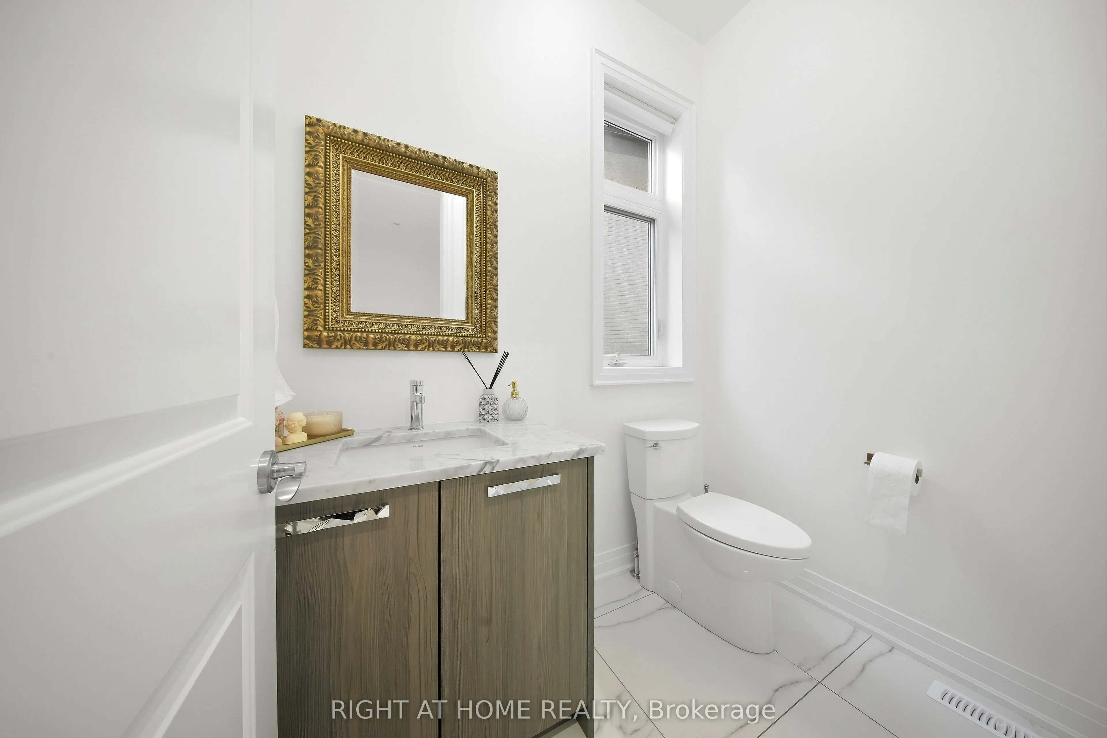 18 Casavant Court