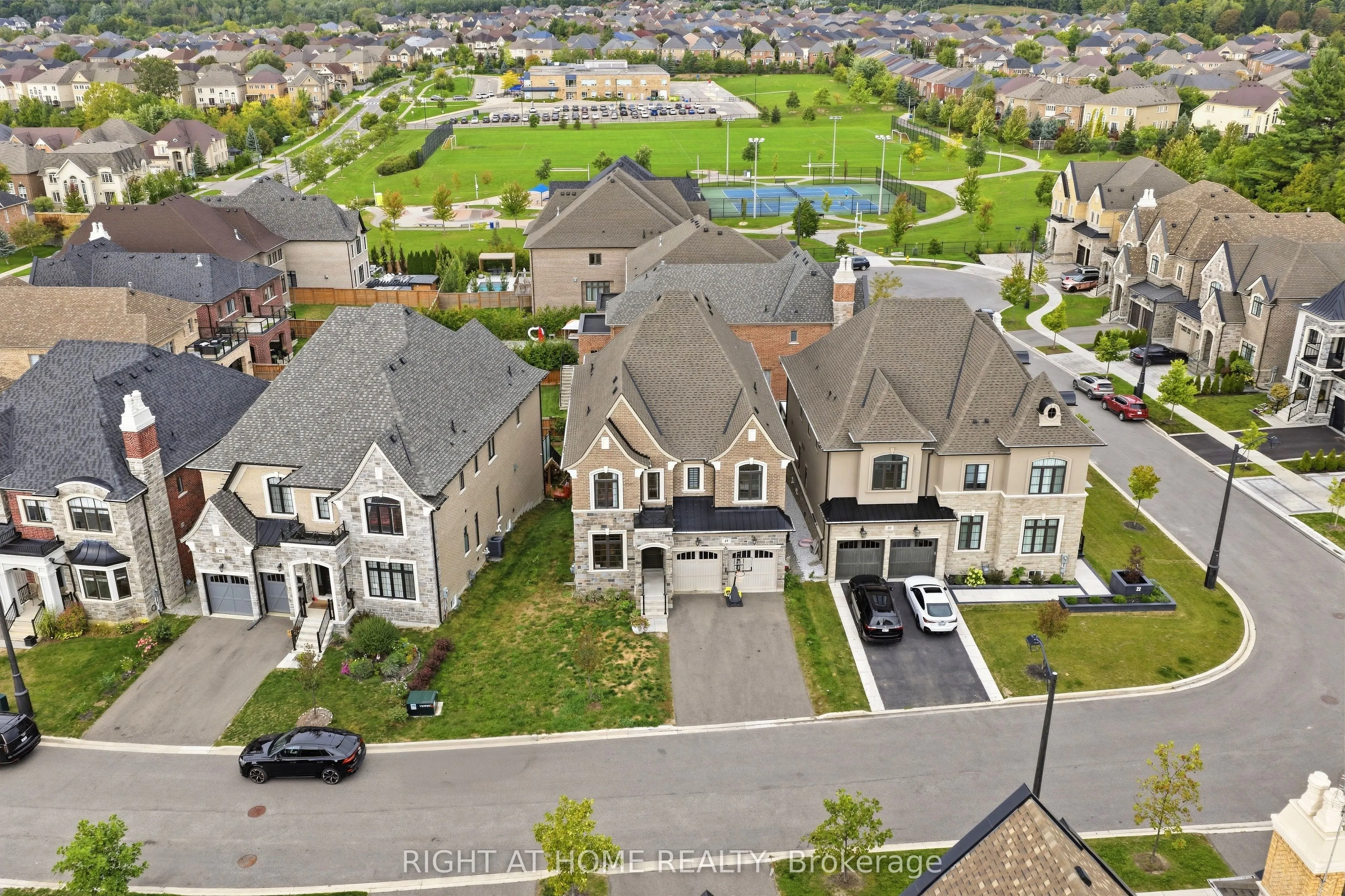 18 Casavant Court