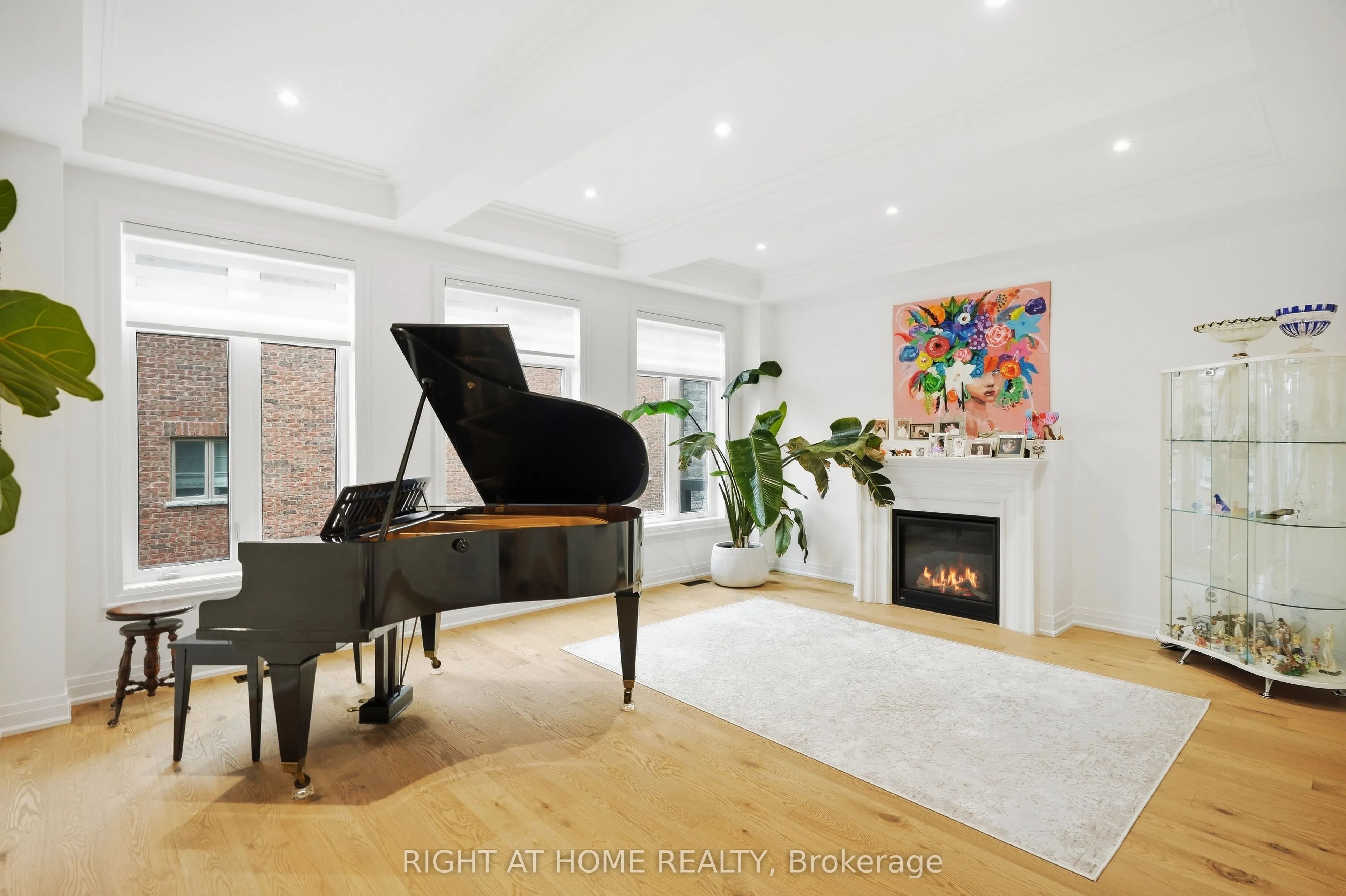 18 Casavant Court