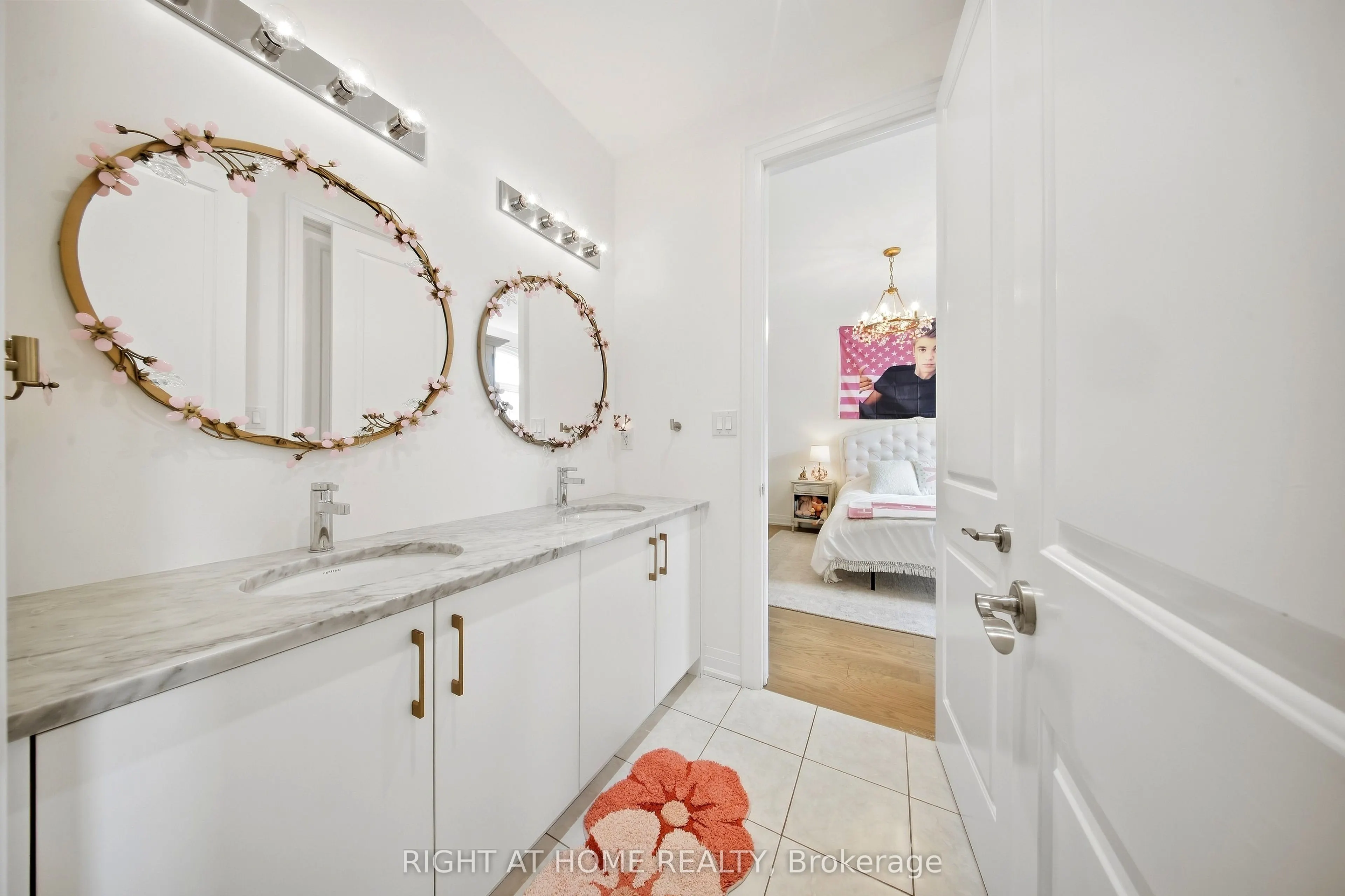 18 Casavant Court