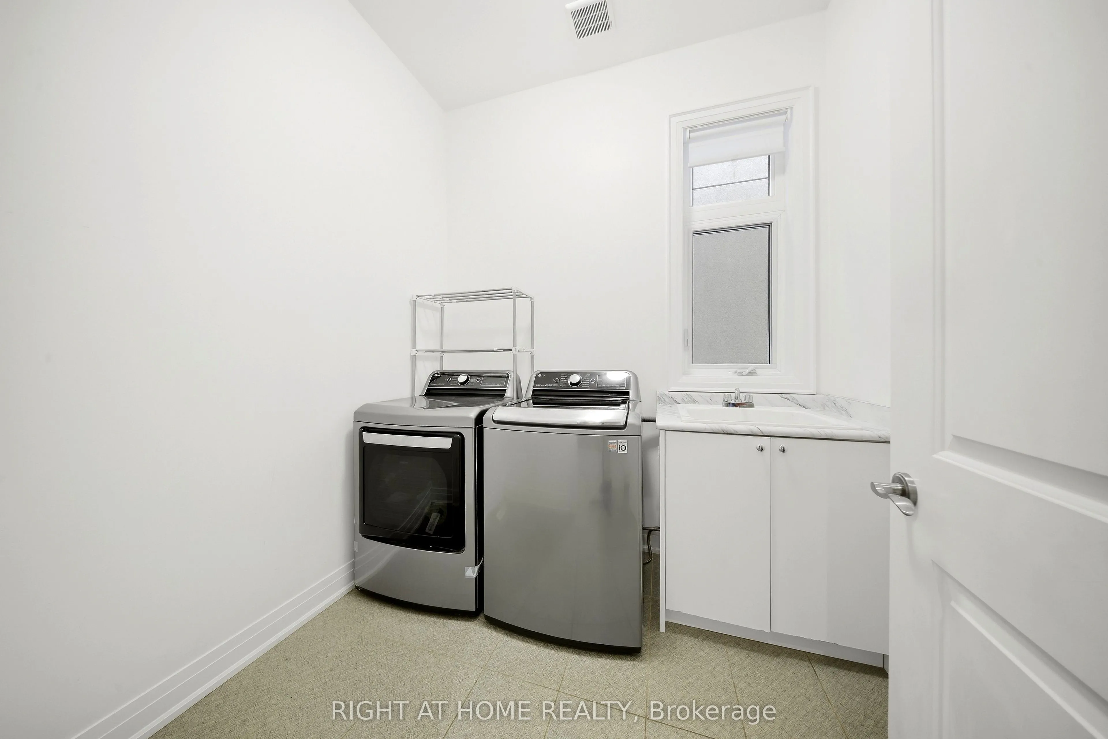 18 Casavant Court
