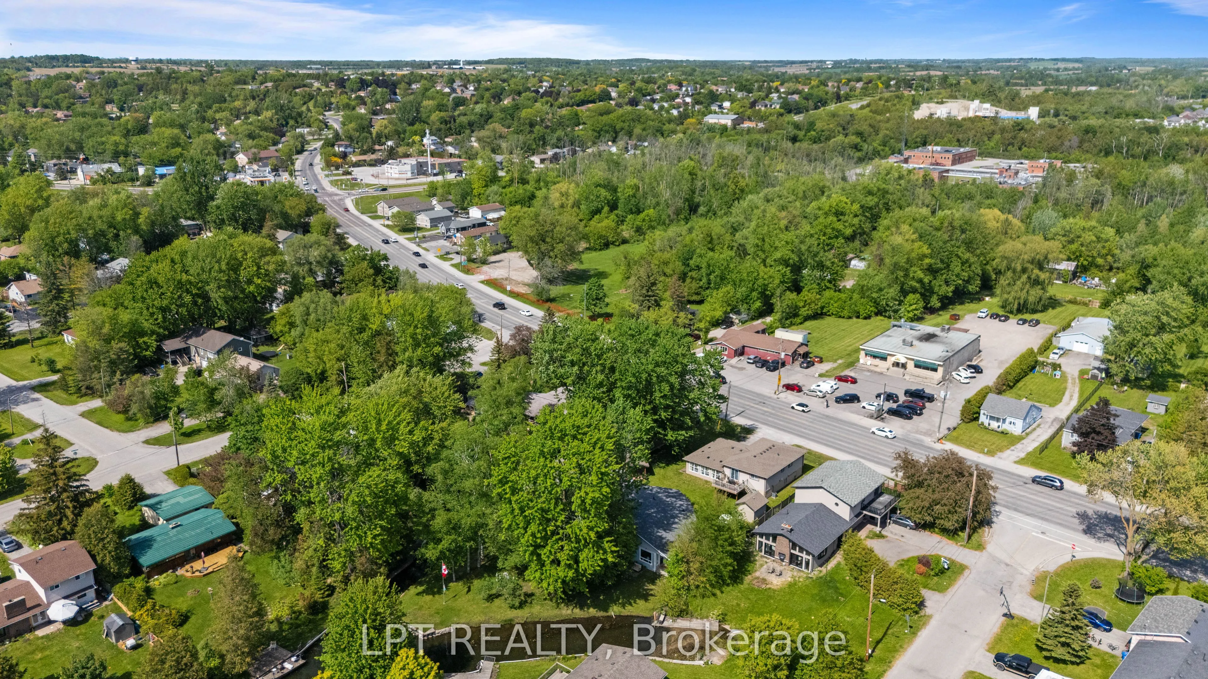 204 The Queensway S