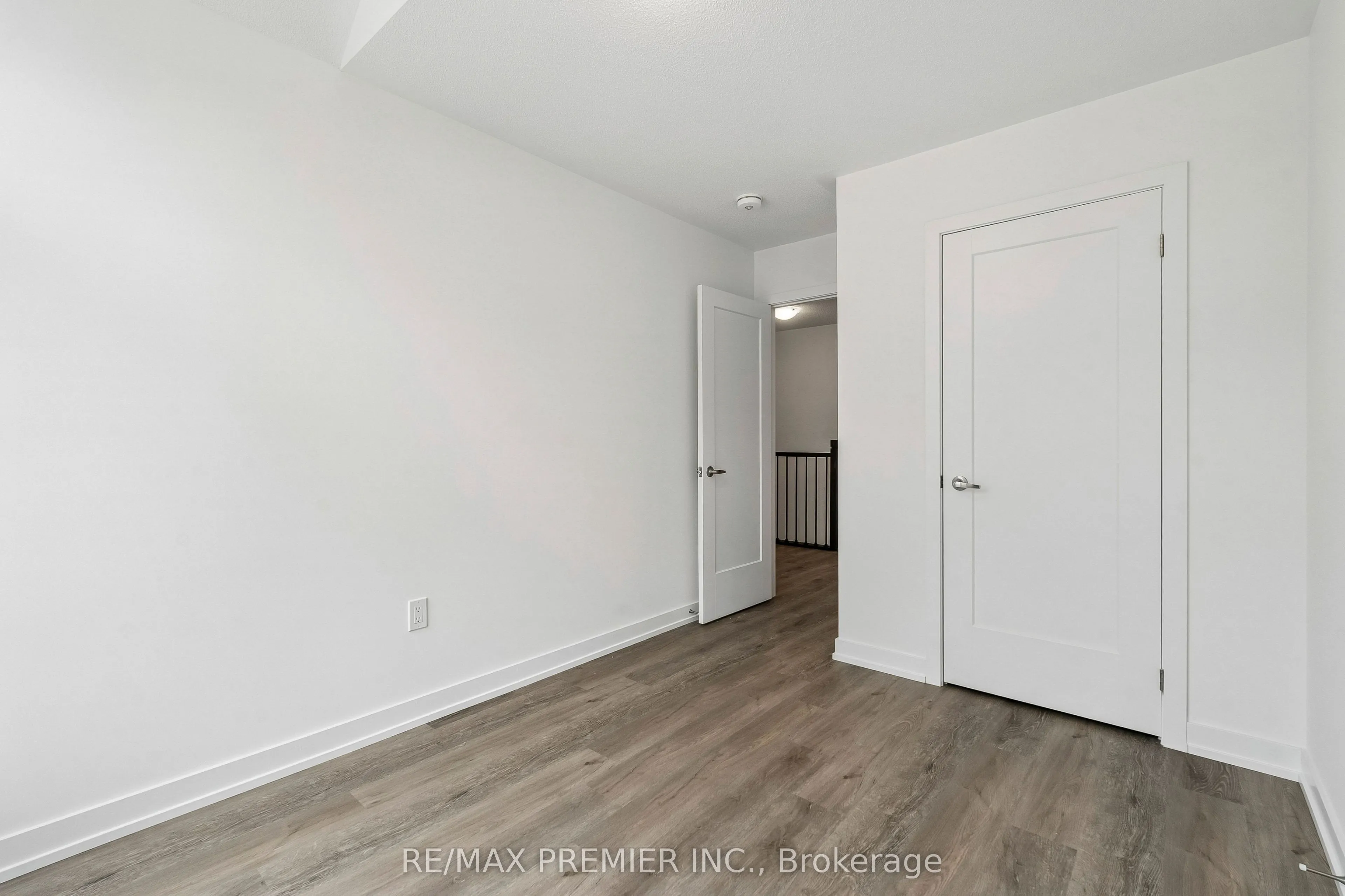 29 Lyall Stokes Circle