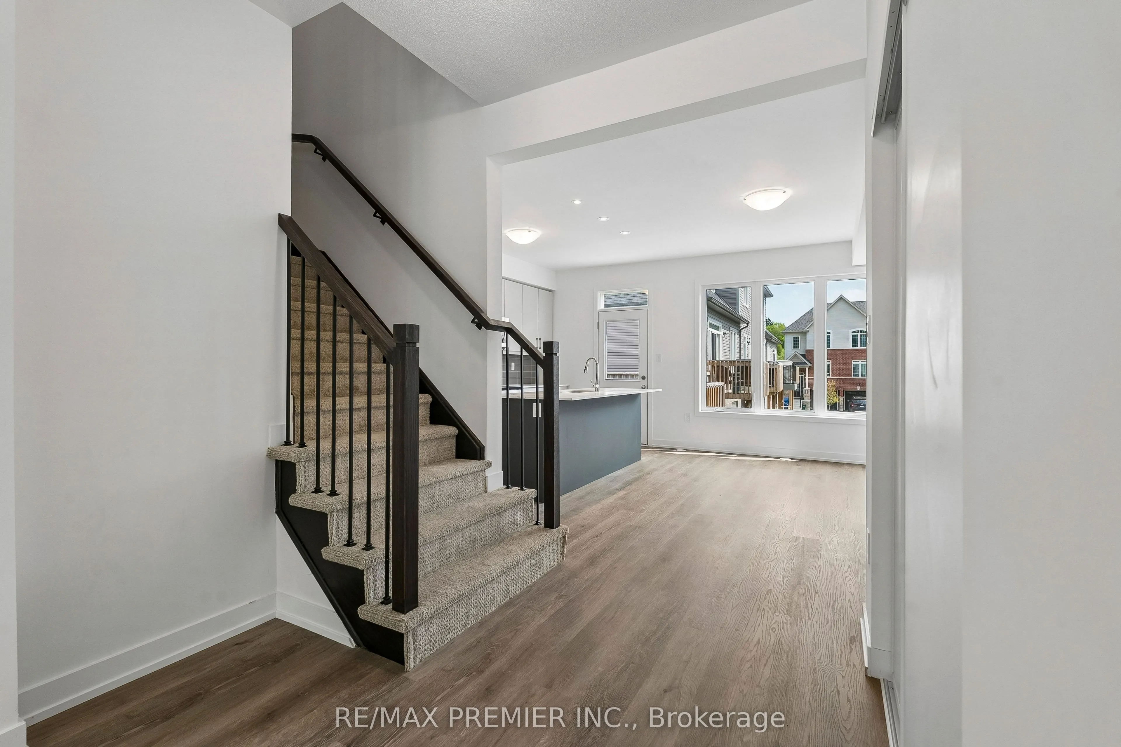 29 Lyall Stokes Circle