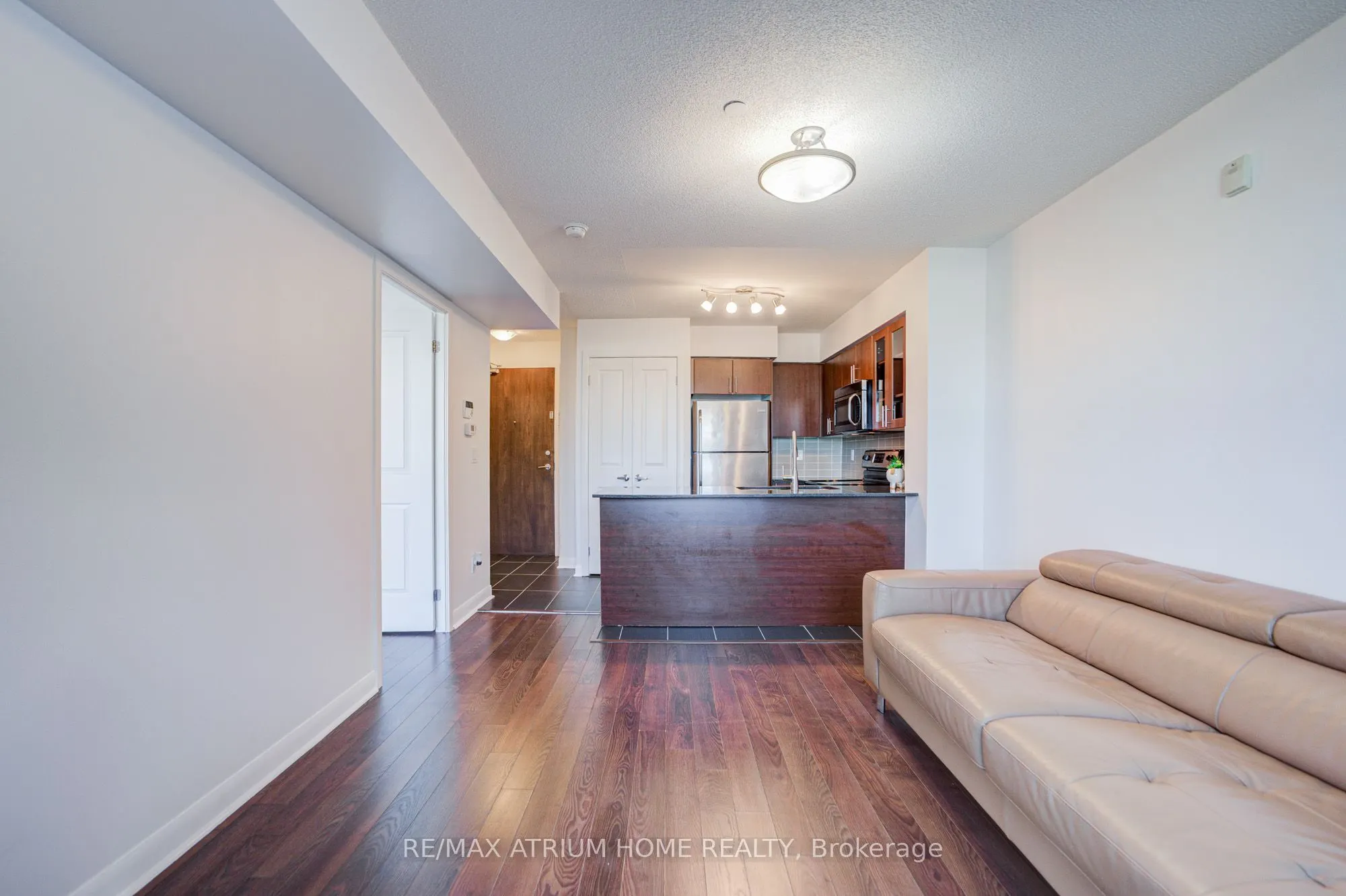 75 Norman Bethune Avenue #904