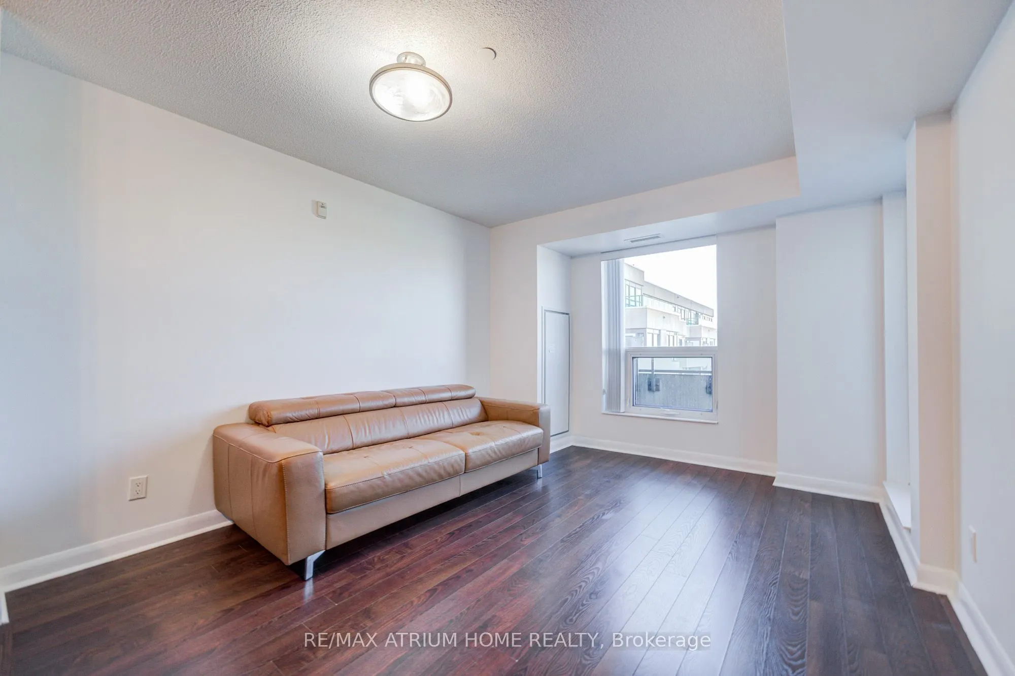 75 Norman Bethune Avenue #904