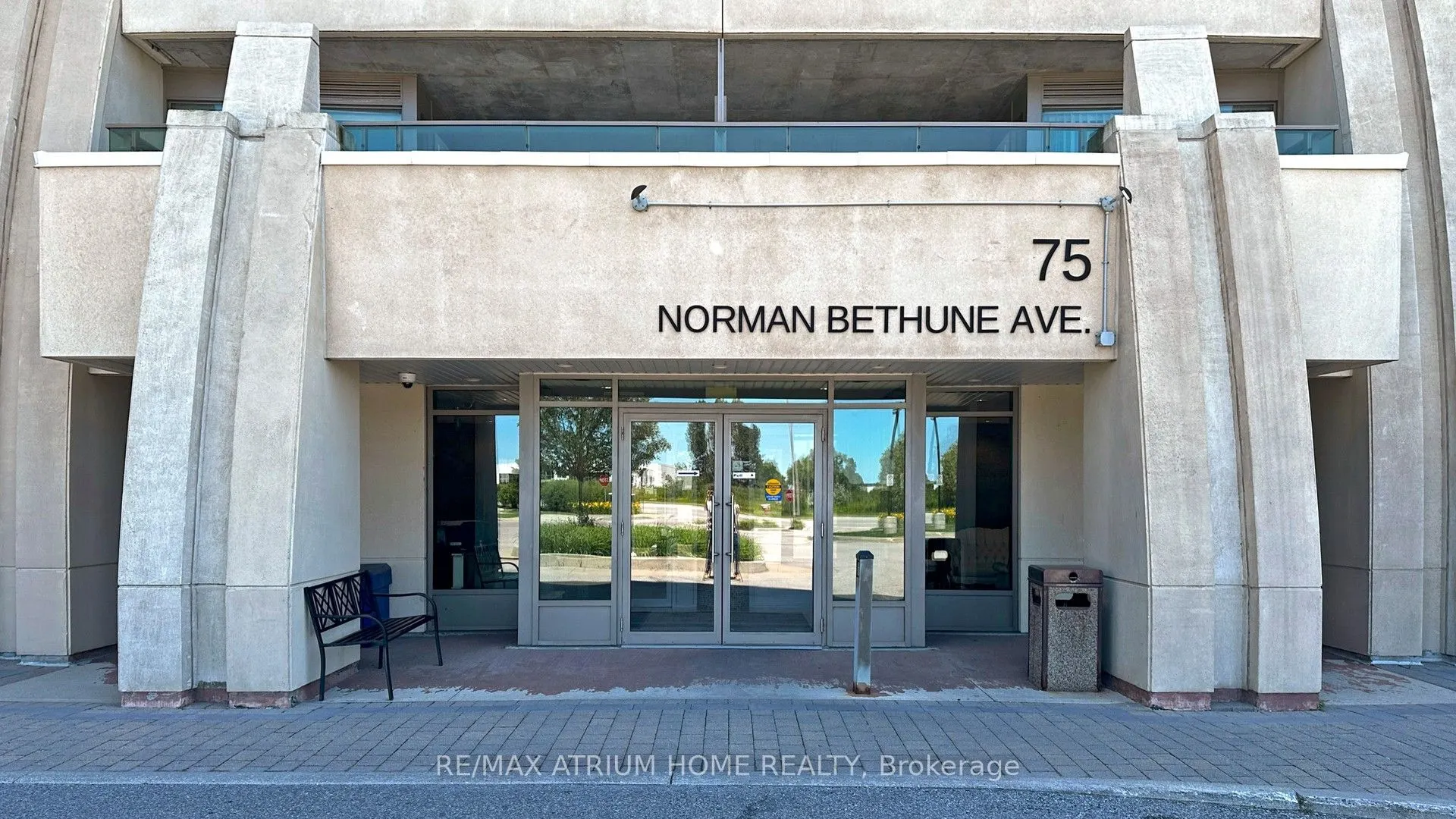 75 Norman Bethune Avenue #904
