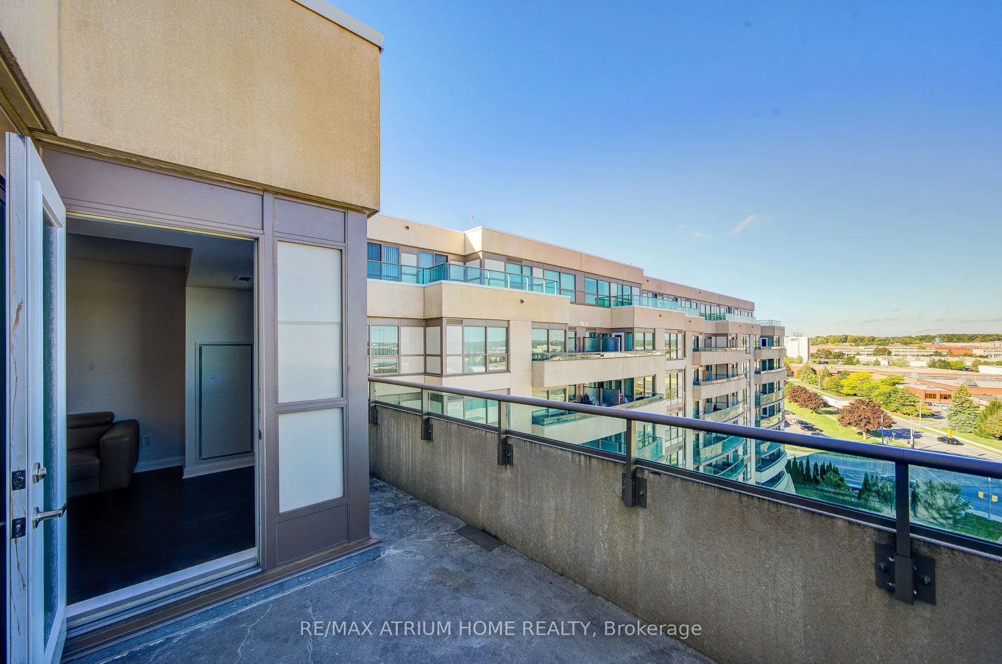 75 Norman Bethune Avenue #904