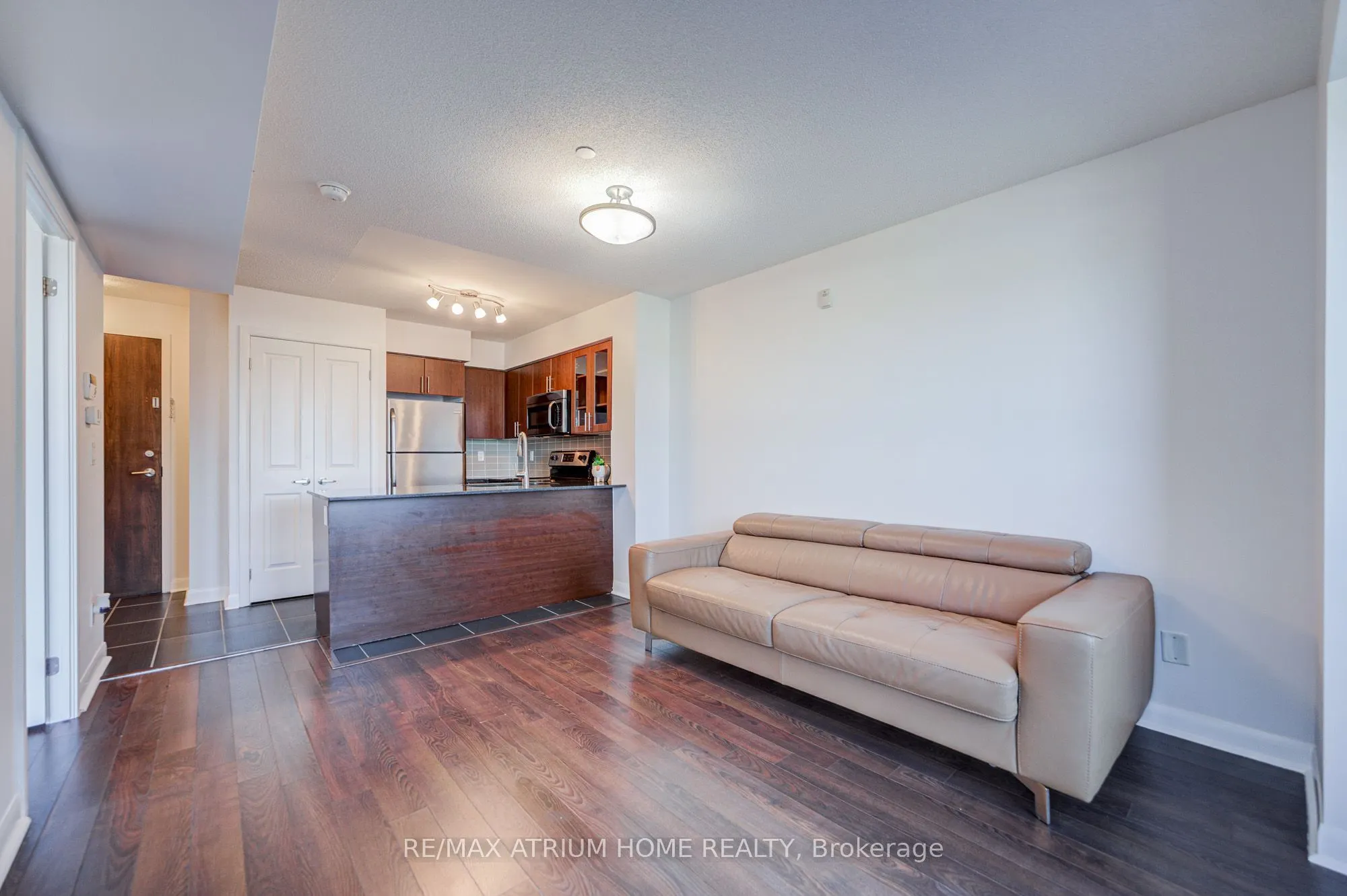 75 Norman Bethune Avenue #904