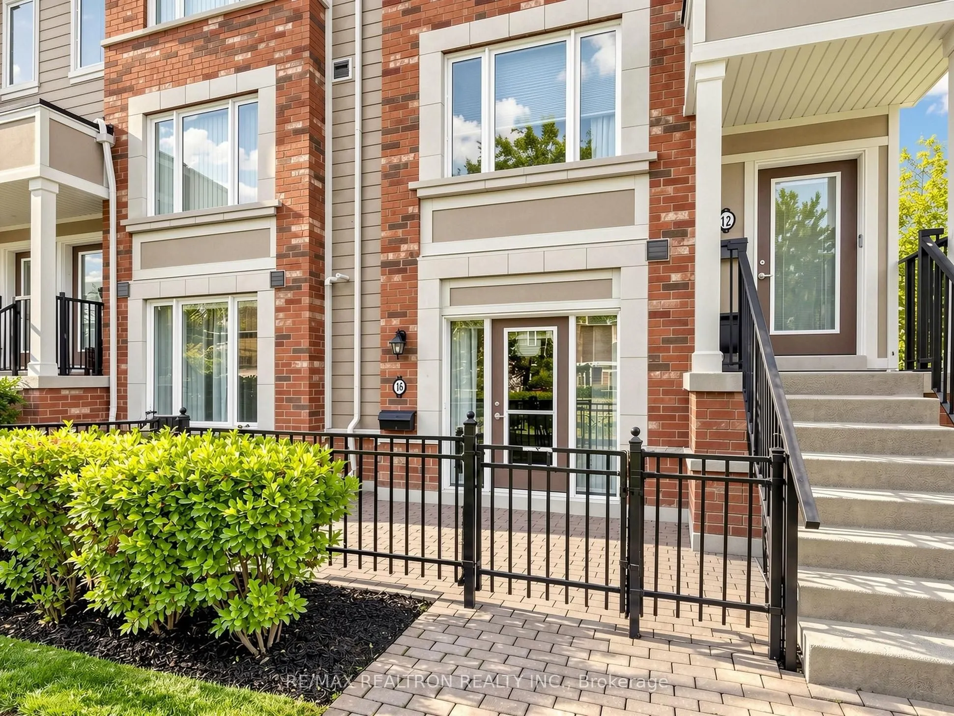 16 Walter Dove Court #6